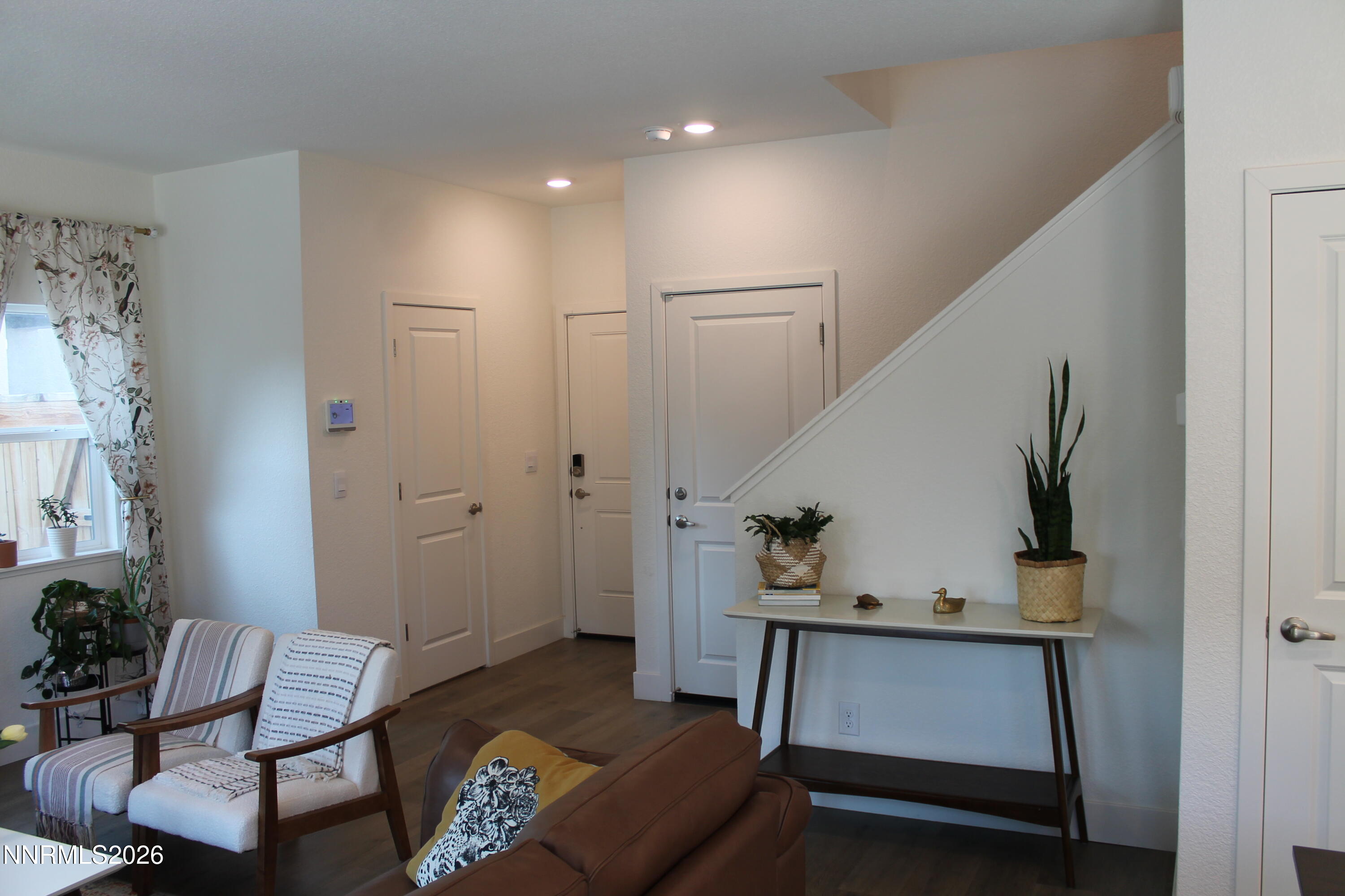 1914 Alabaster Way Property Photo 8