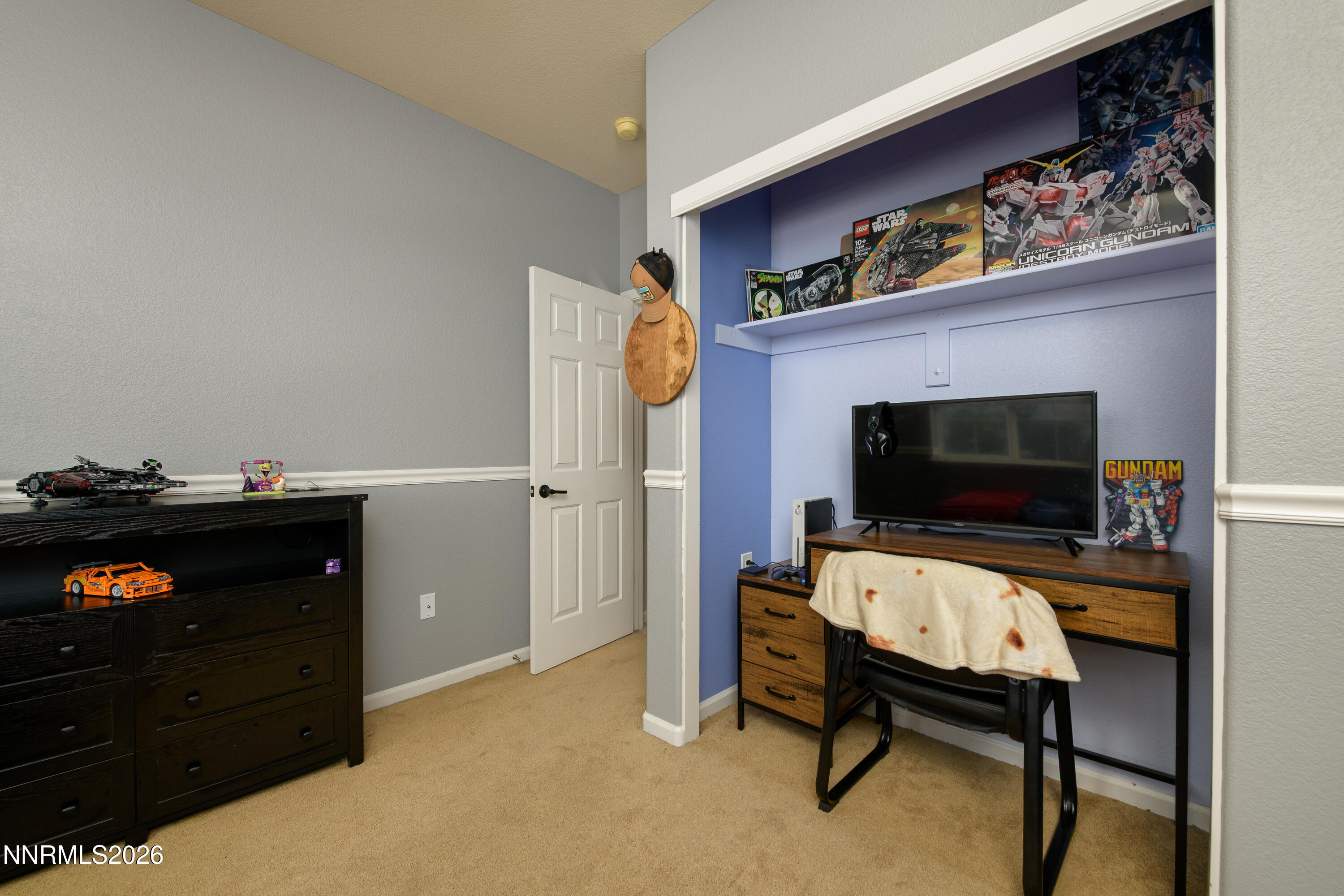 908 Lakeview Drive Property Photo 24