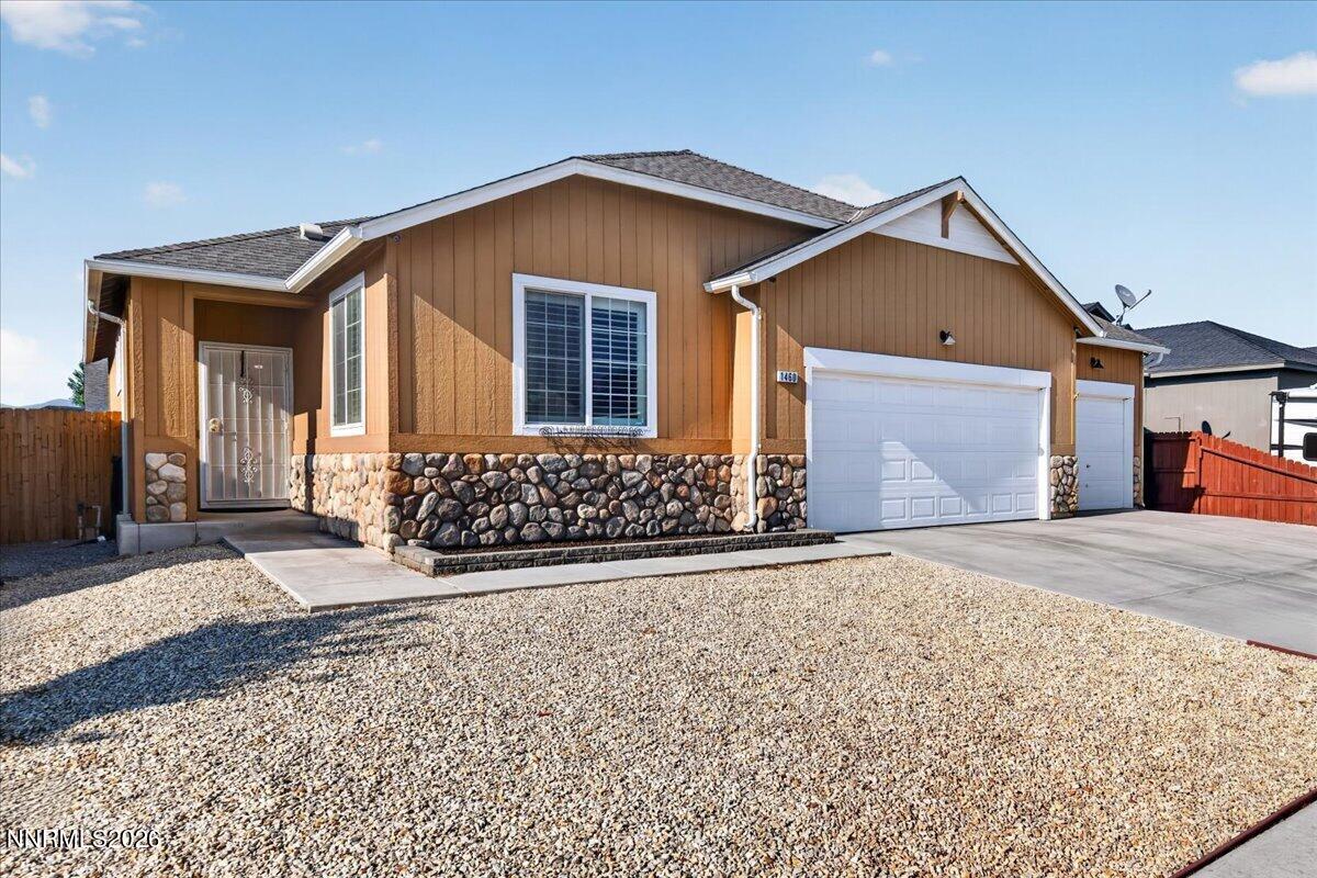 1460 Shadow Lane Property Photo 2