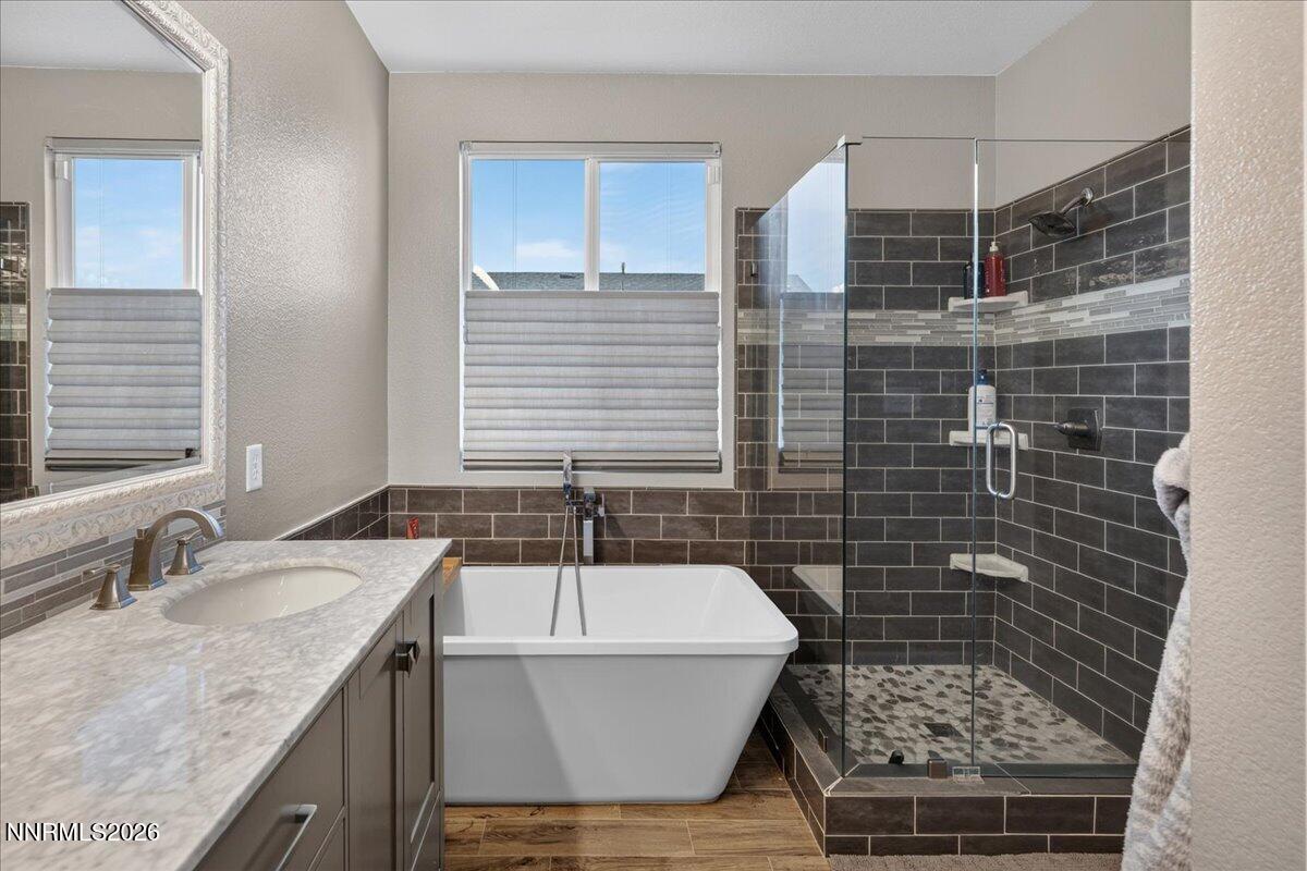 1460 Shadow Lane Property Photo 15