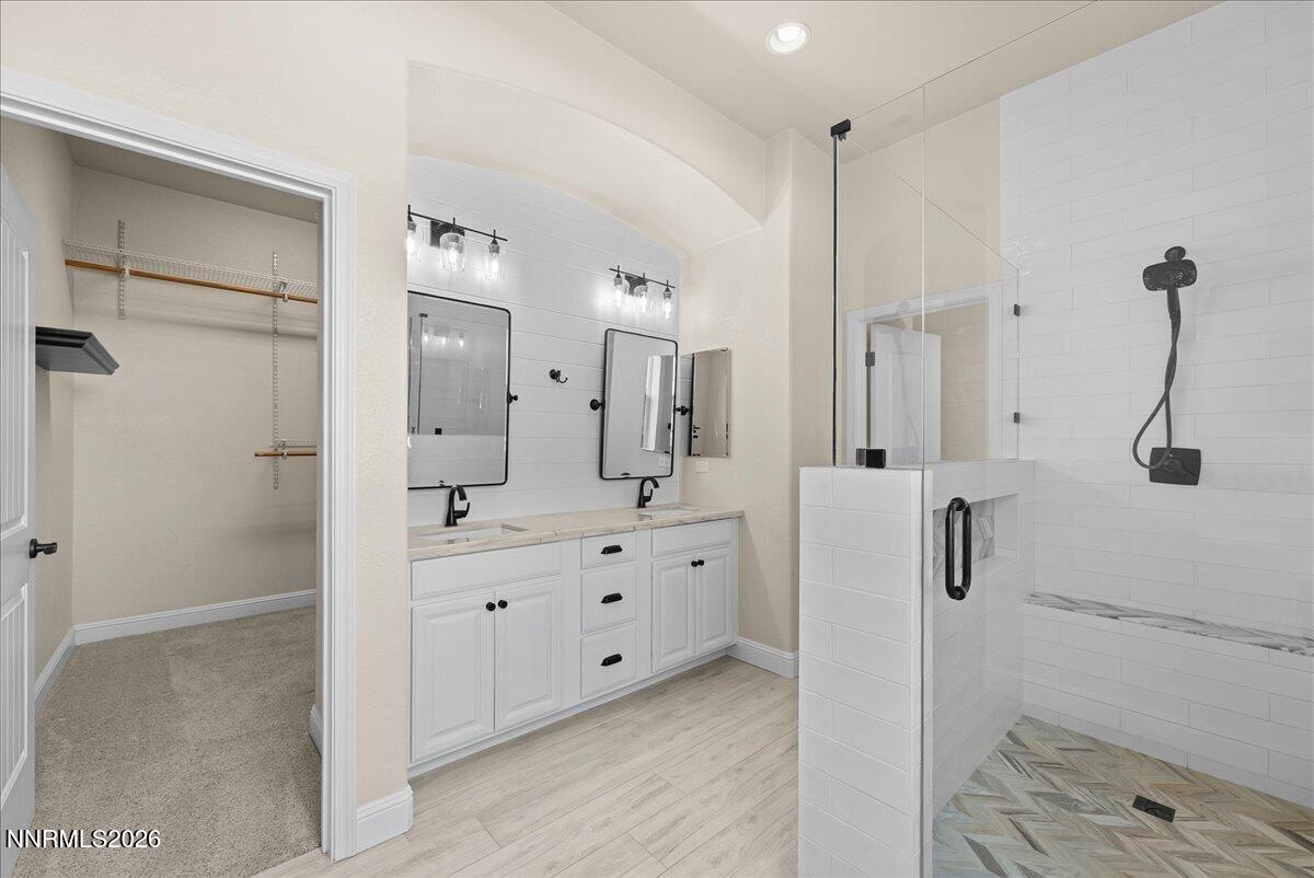 9585 Hayfield Drive Property Photo 15