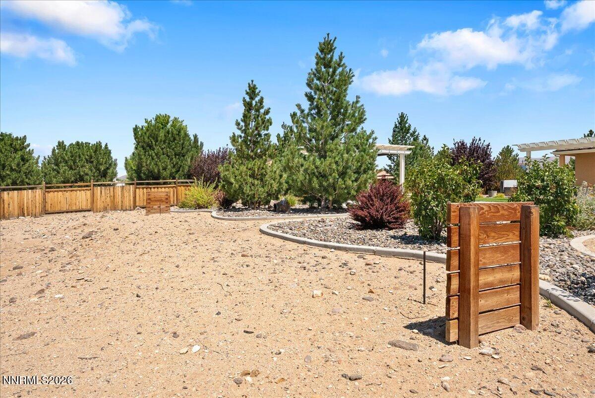 9585 Hayfield Drive Property Photo 38