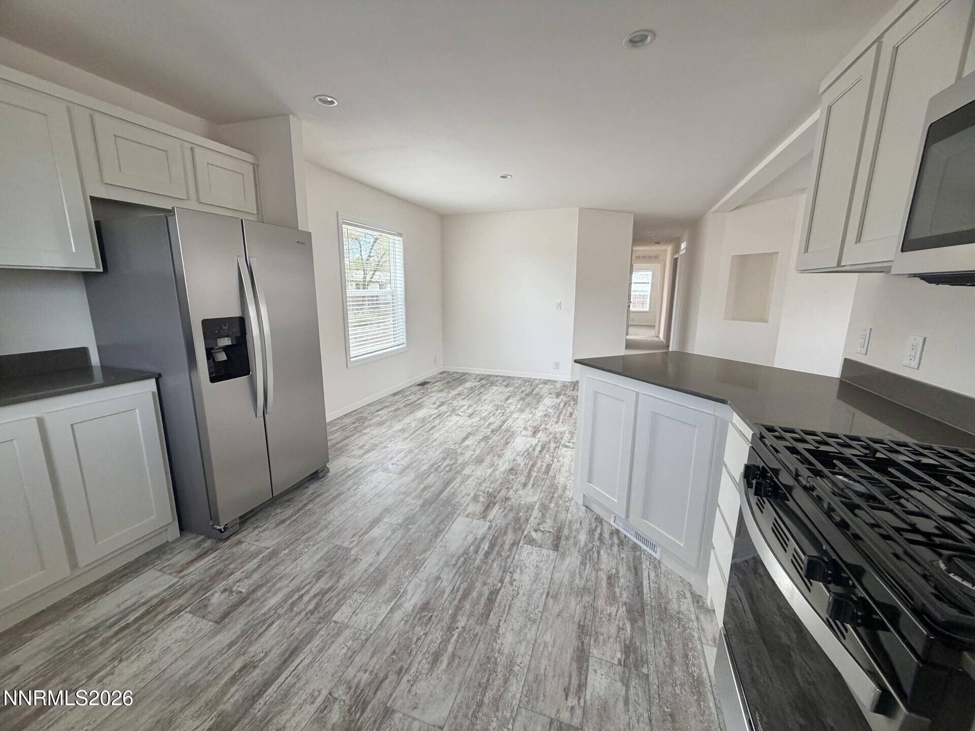 528 Wildes Street Property Photo 7
