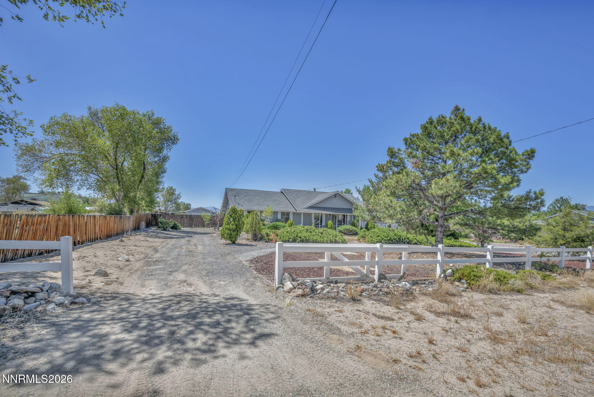 1641 Johnson Lane Property Photo 2