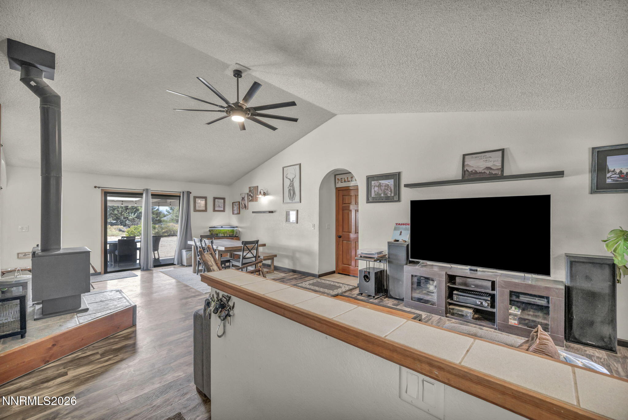 1641 Johnson Lane Property Photo 8