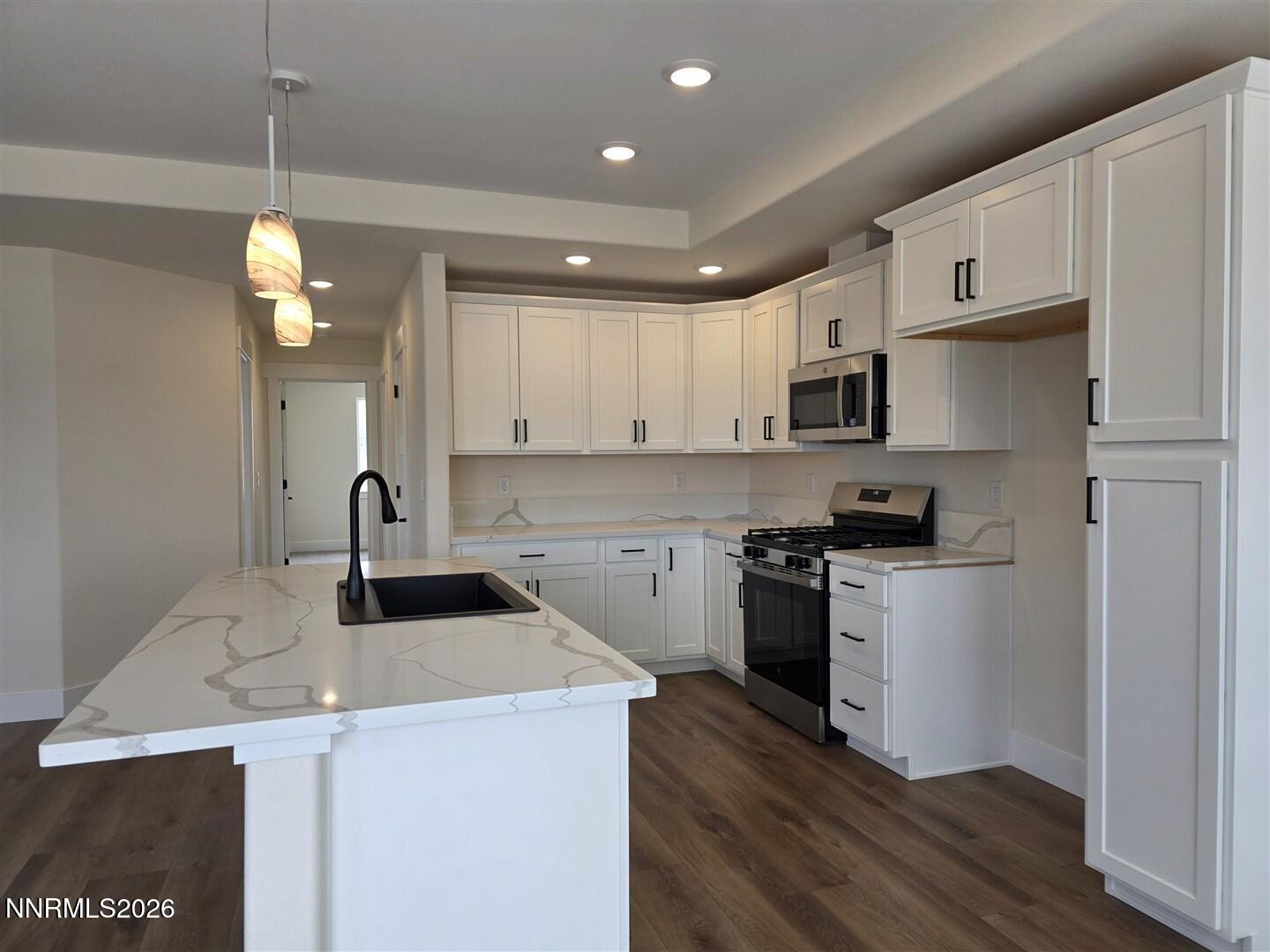 200 Pinion Pine Court Property Photo 8