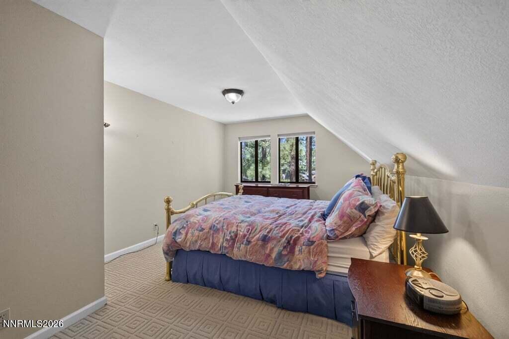 191 Kingsbury Circle Property Photo 33