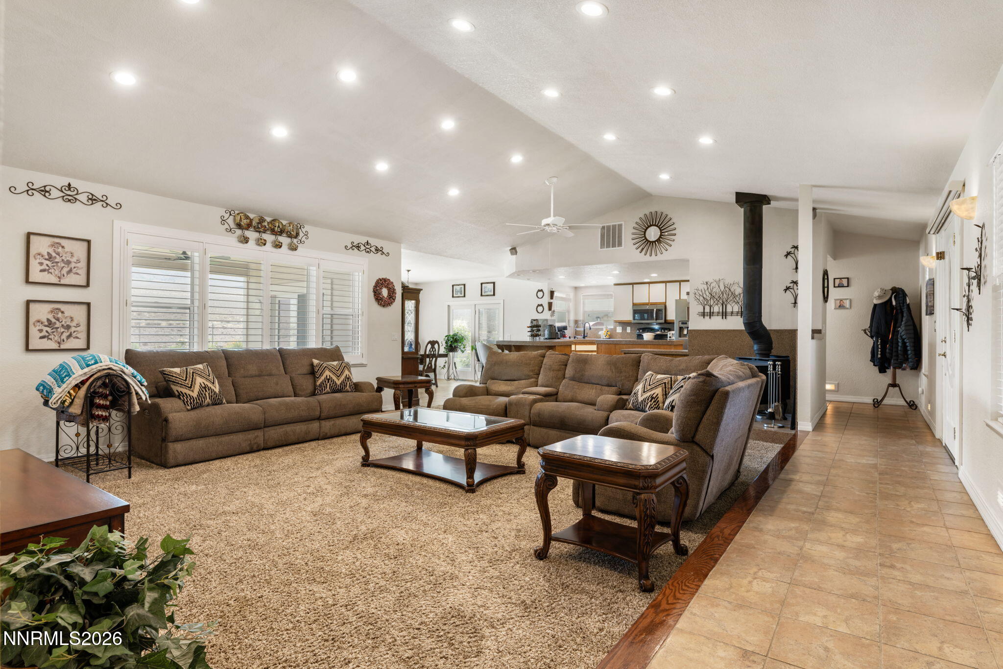 206 Gold Creek Drive Property Photo 26