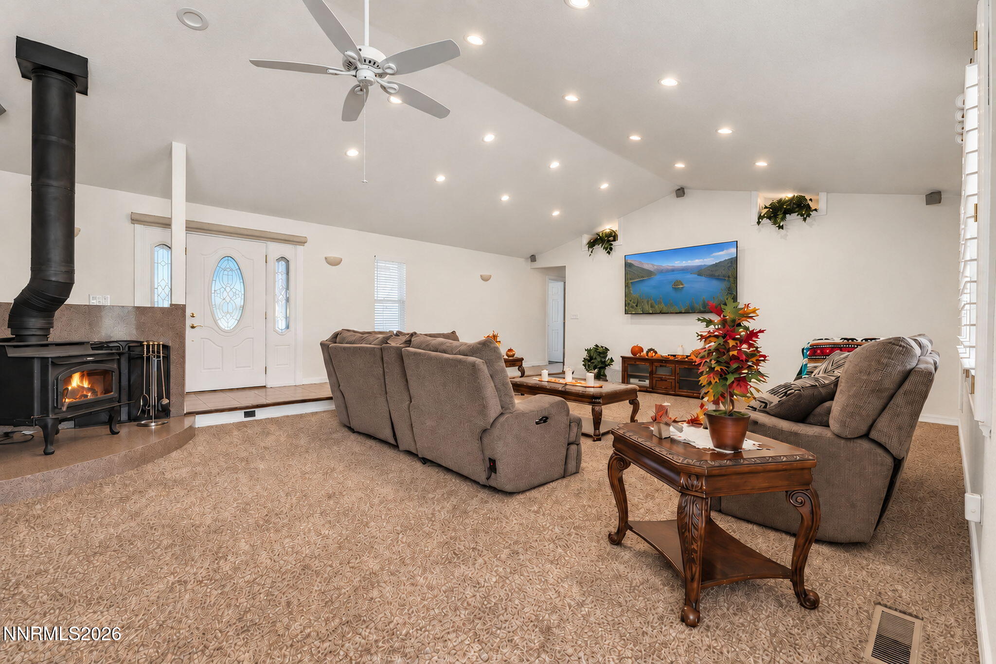 206 Gold Creek Drive Property Photo 28
