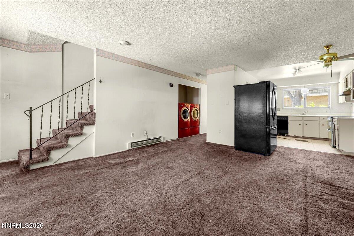 424 Smithridge Park Property Photo 7