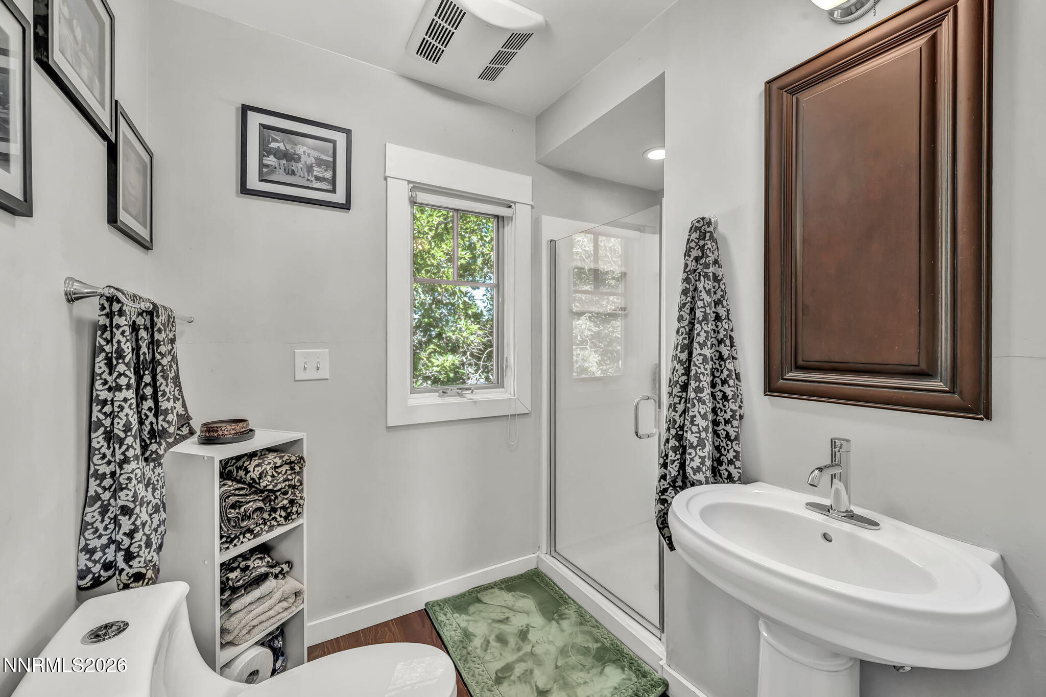 2865 Waegle Way Property Photo 24