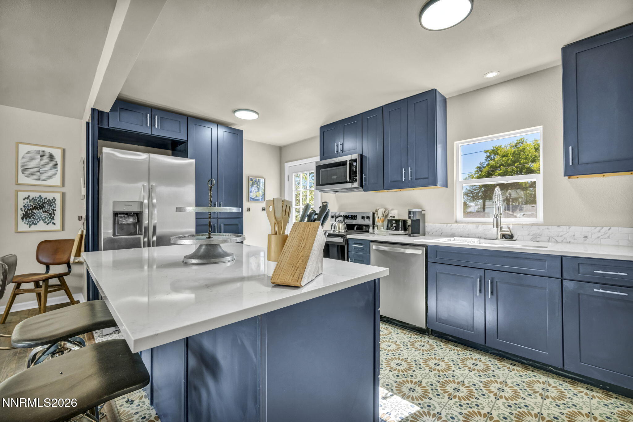1678 Ordway Avenue Property Photo 3