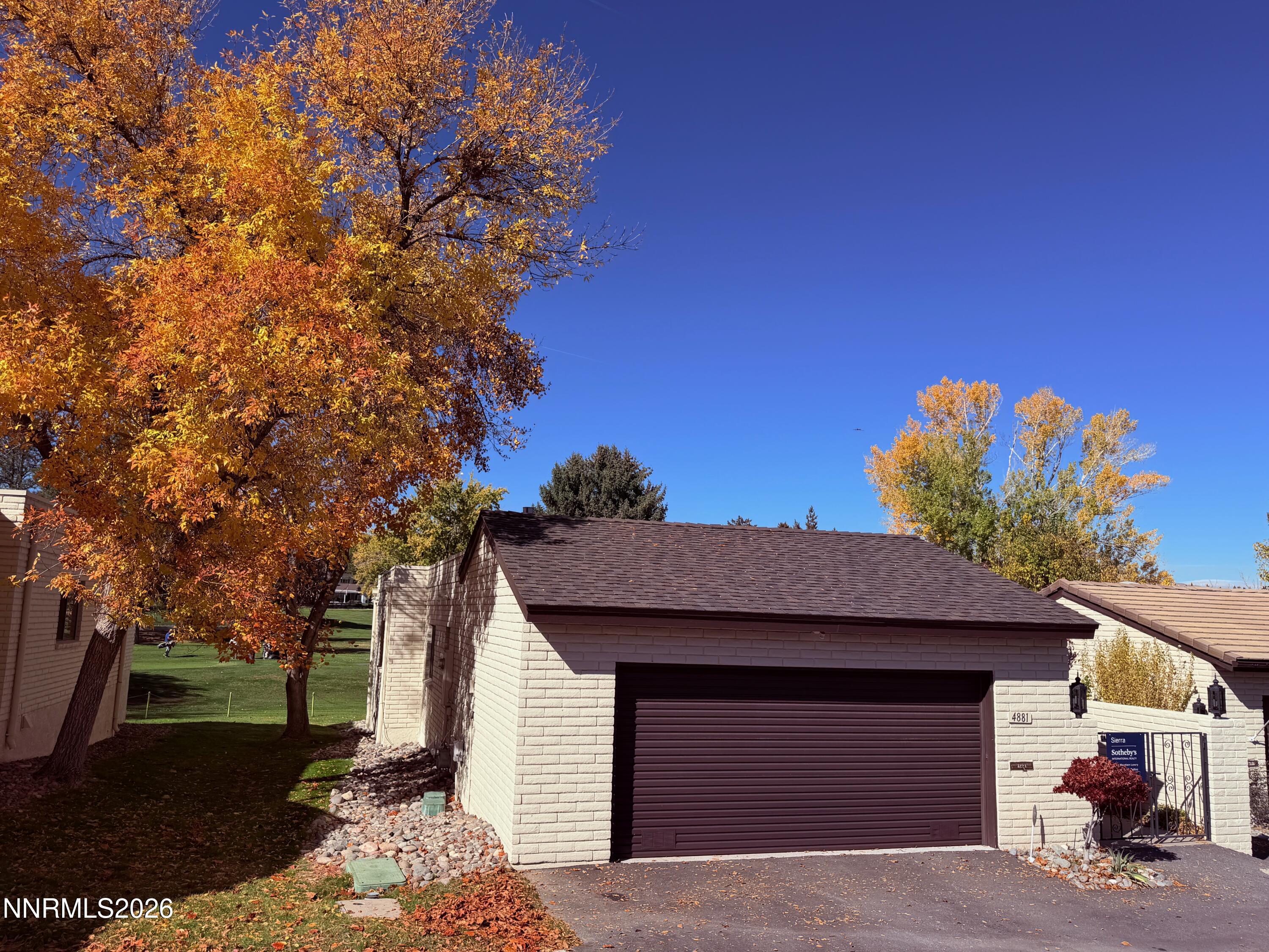 4881 W Lakeridge Terrace Property Photo 1