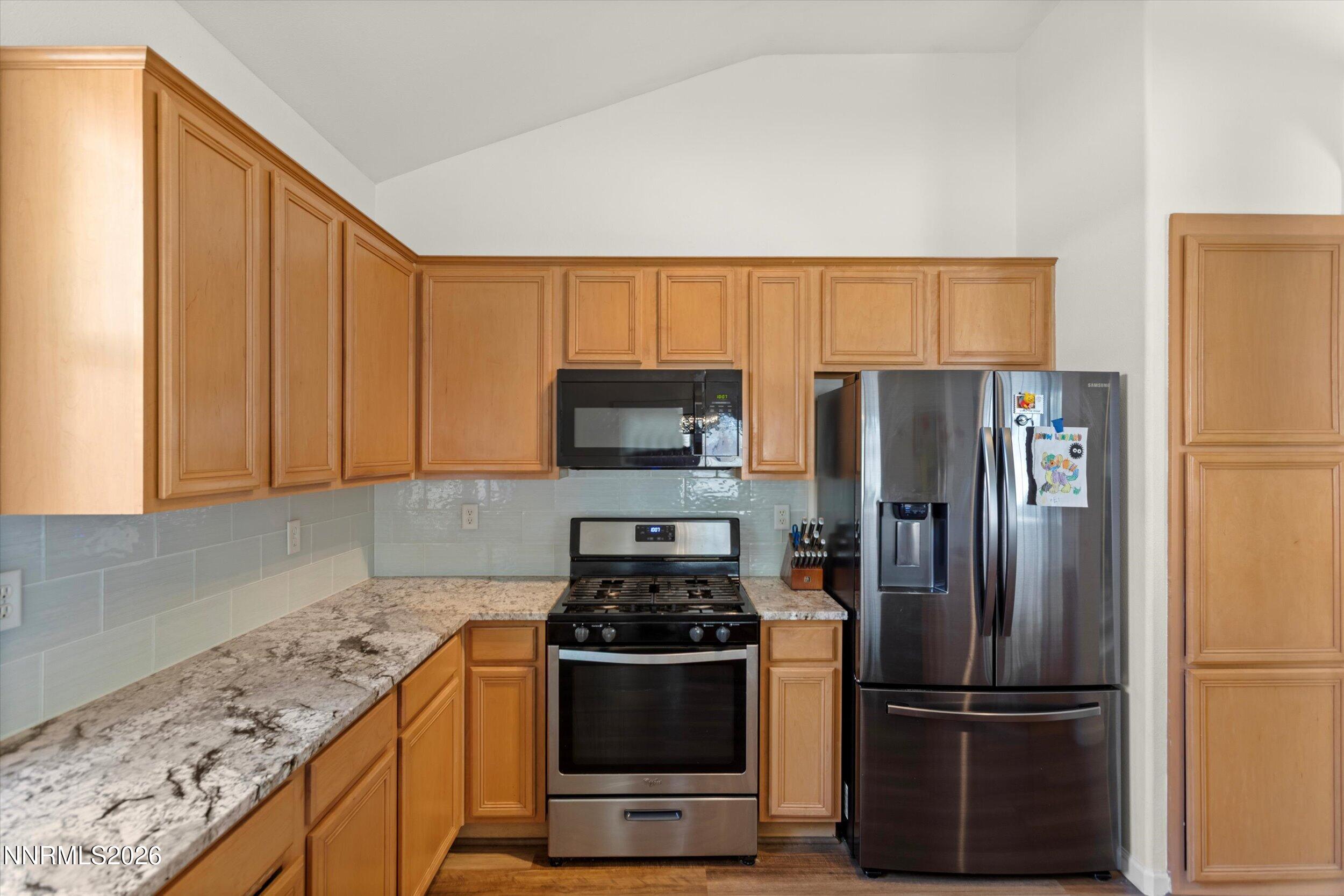 9745 Ripple Way Property Photo 12