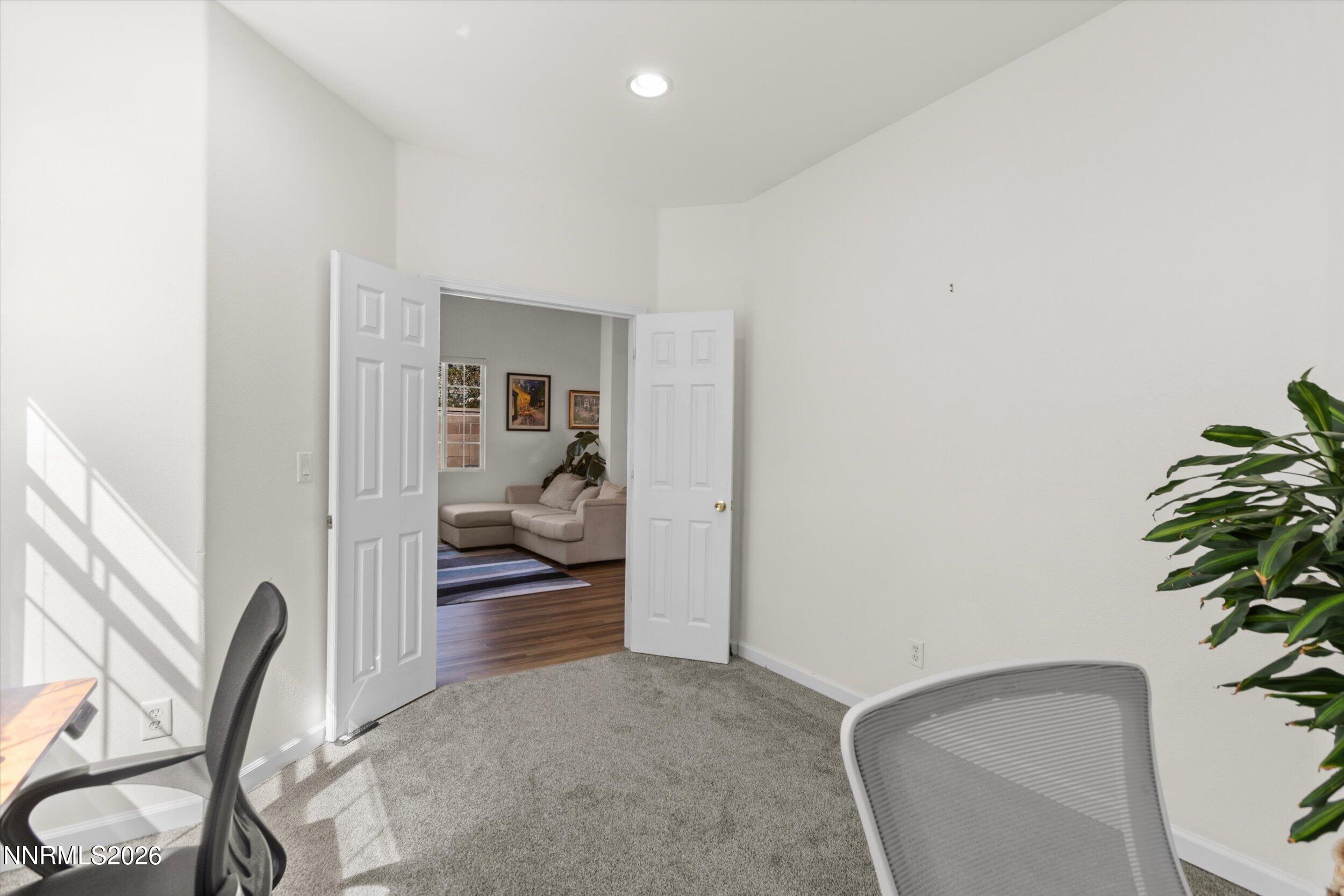 9745 Ripple Way Property Photo 20