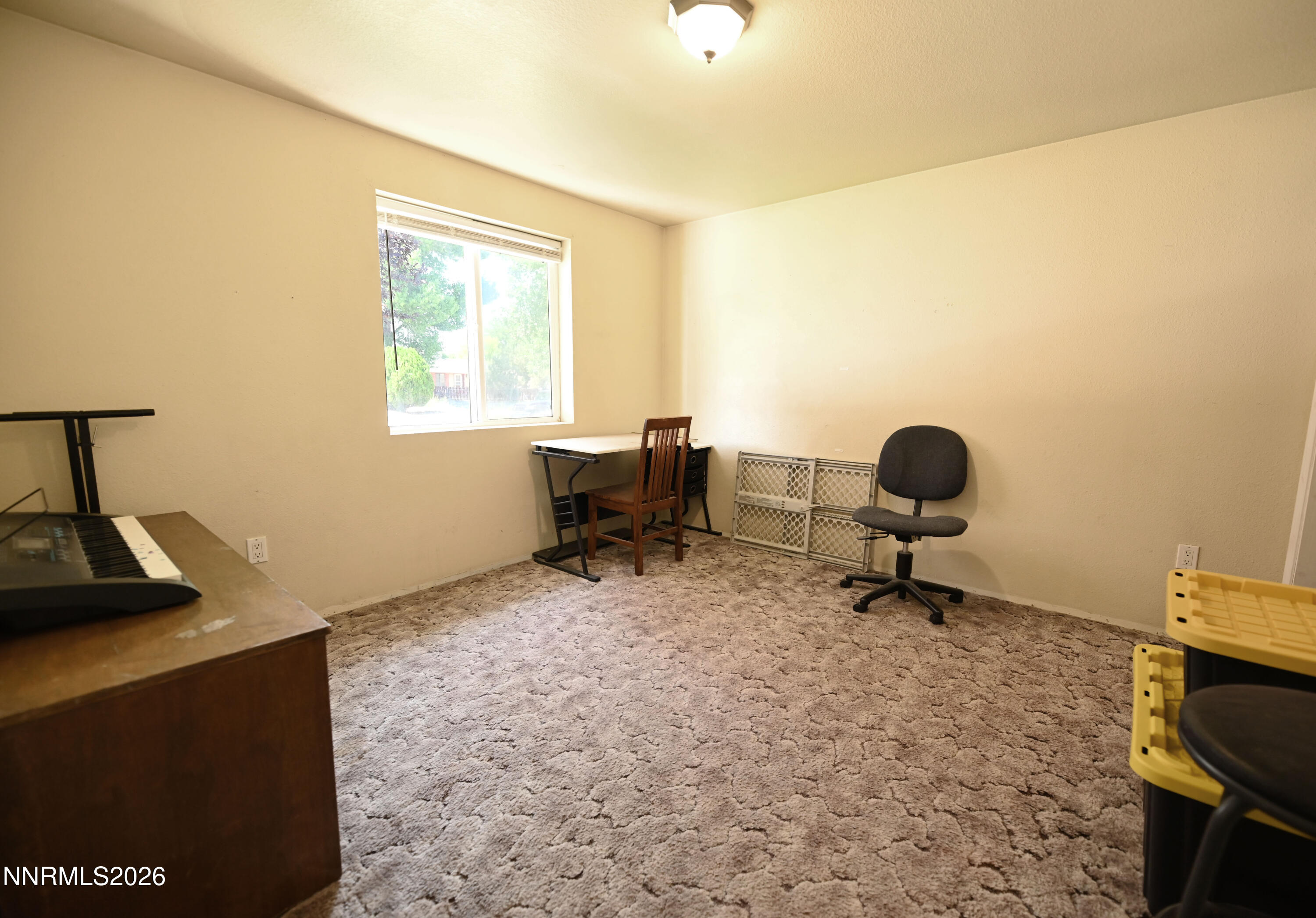 210 Willow Drive Property Photo 6