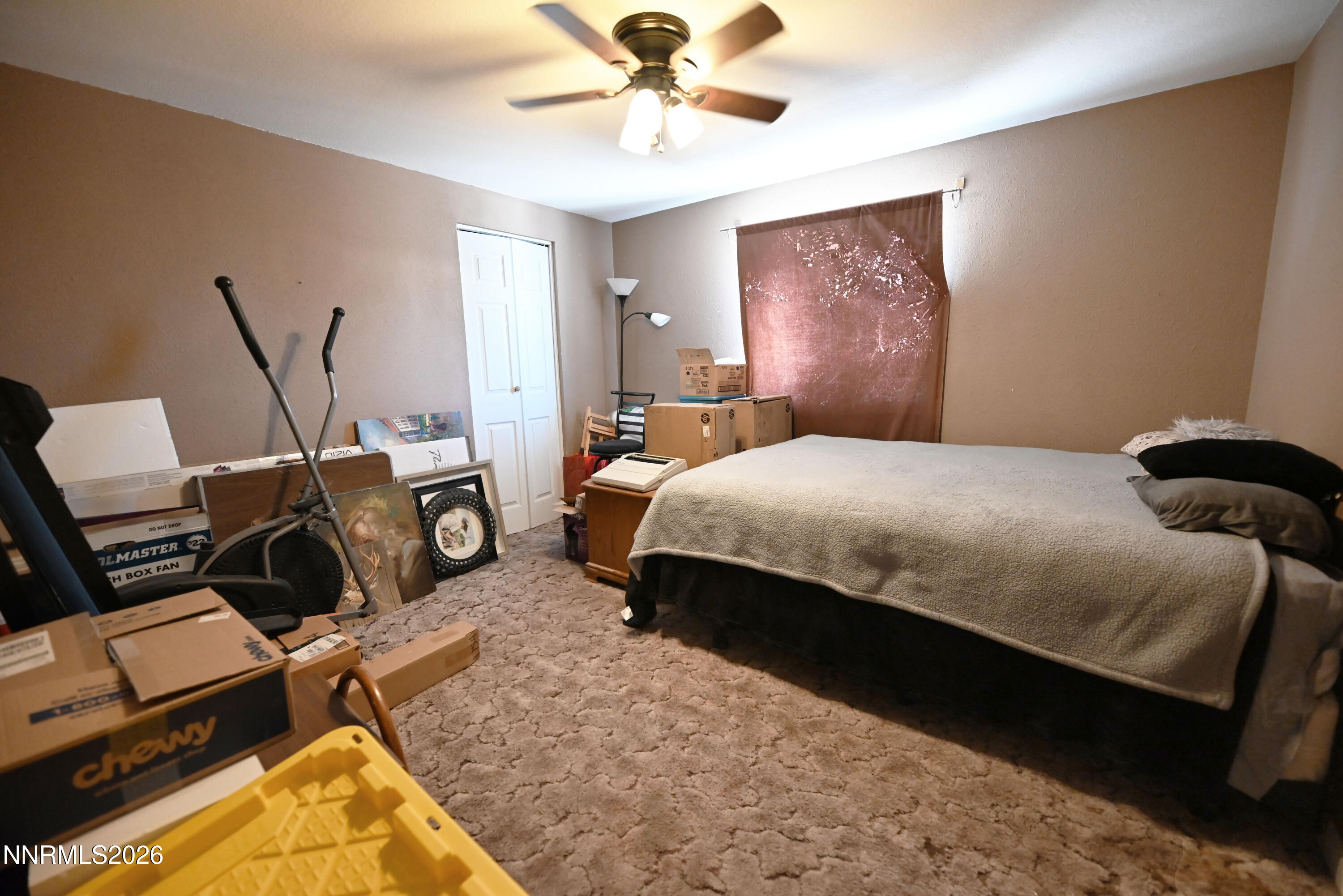 210 Willow Drive Property Photo 7