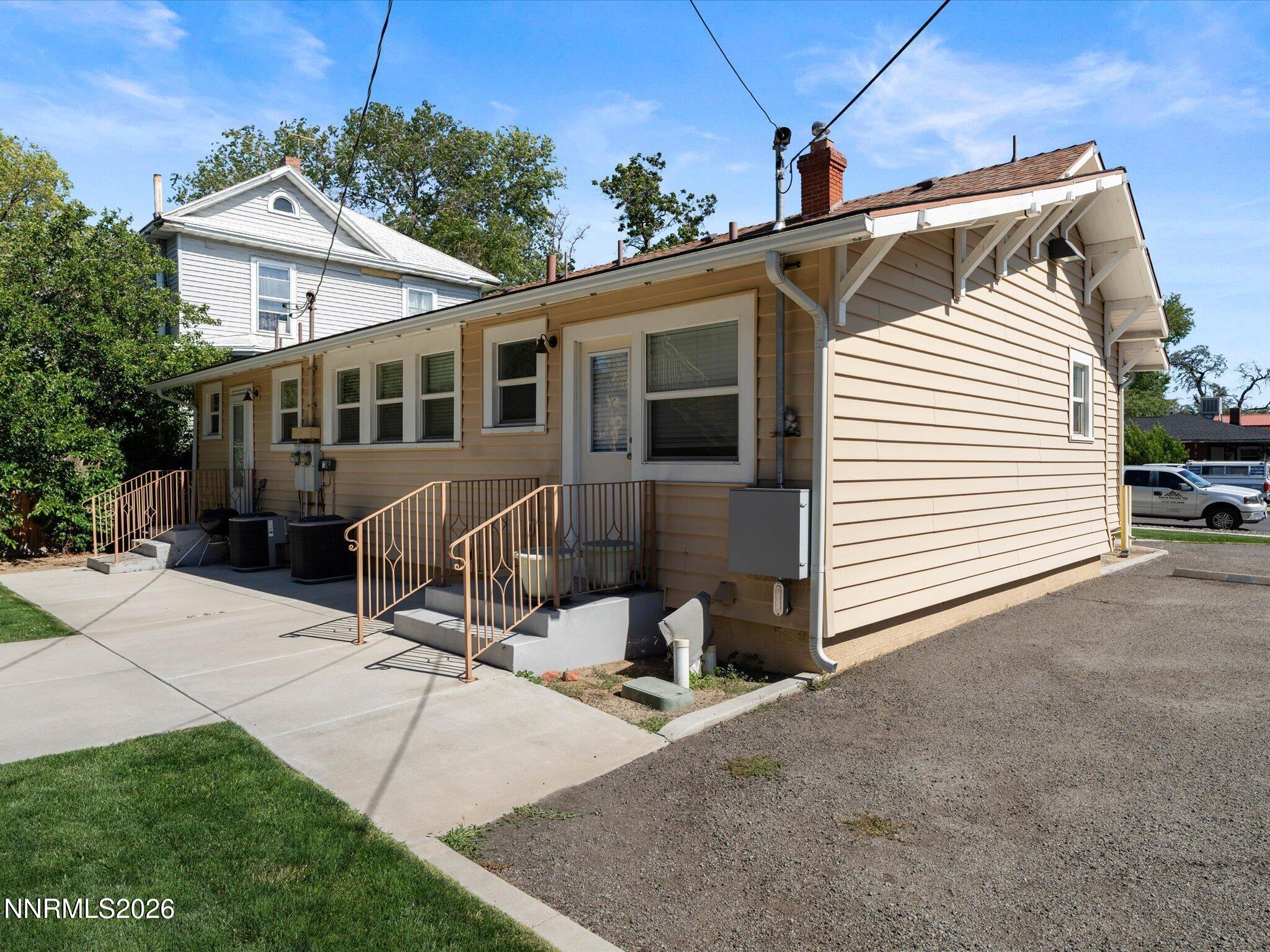 357 Roberts Street Property Photo 7