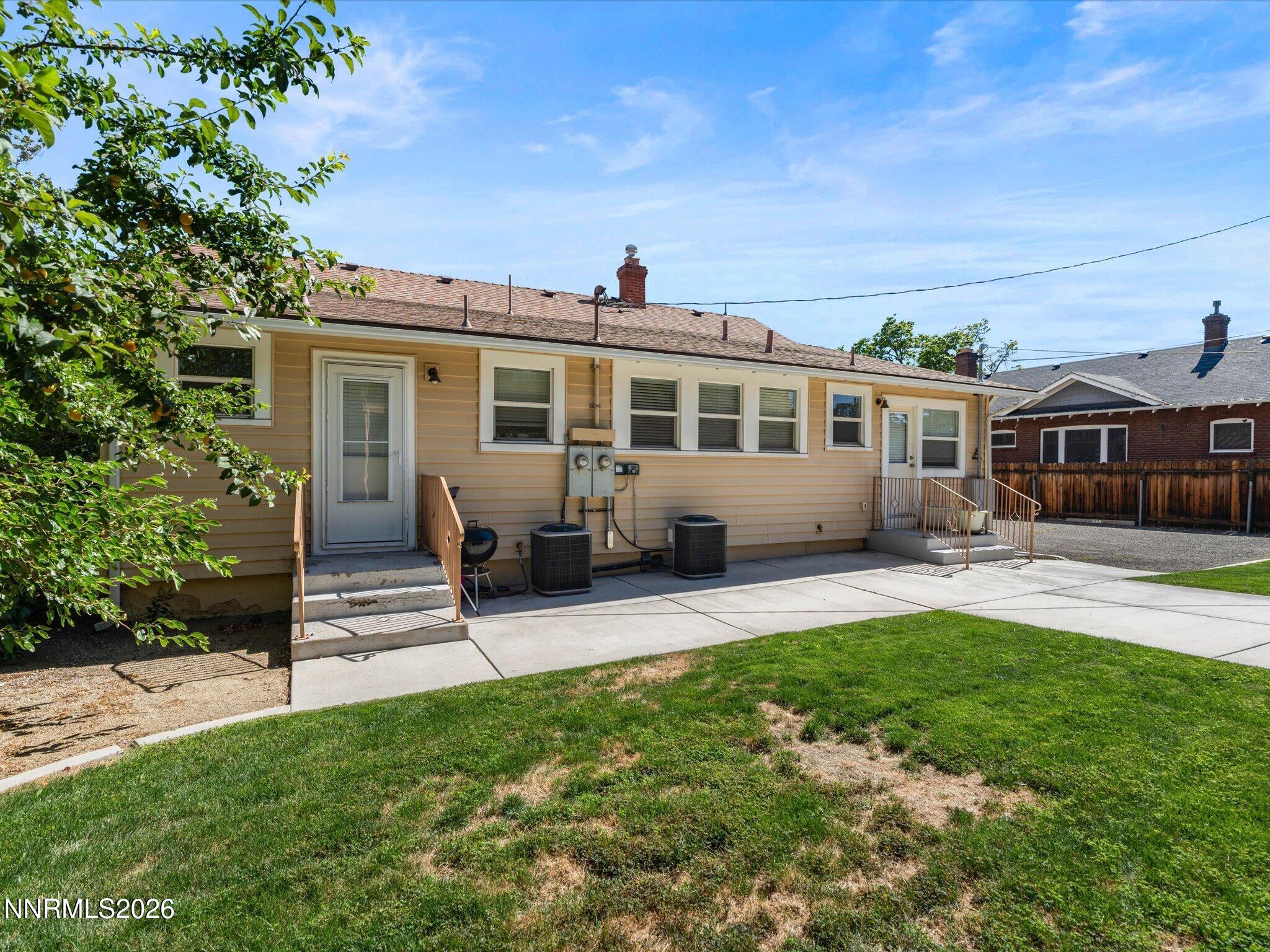 357 Roberts Street Property Photo 9