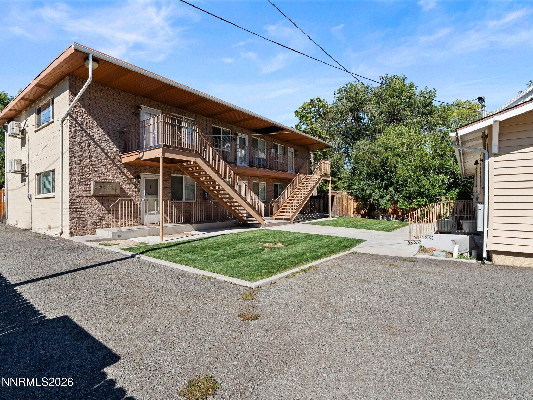 357 Roberts Street Property Photo 12