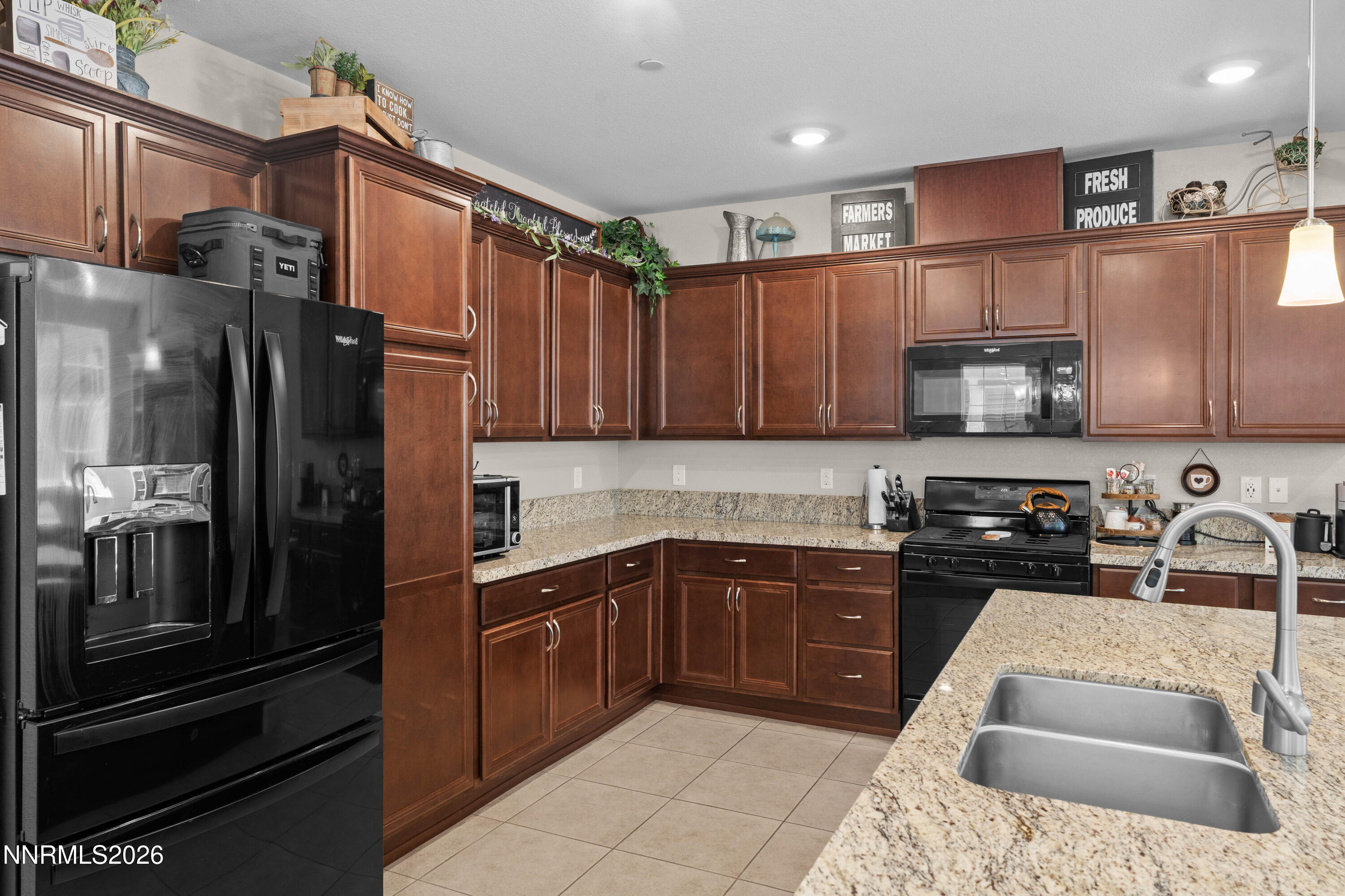 1835 Dark Horse Road C Property Photo 7