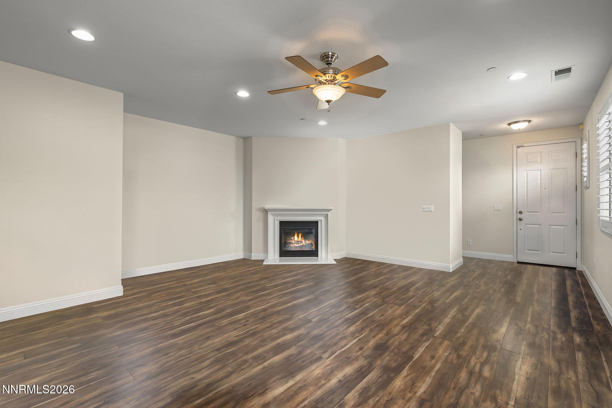 5379 Desertstone Drive Property Photo 14