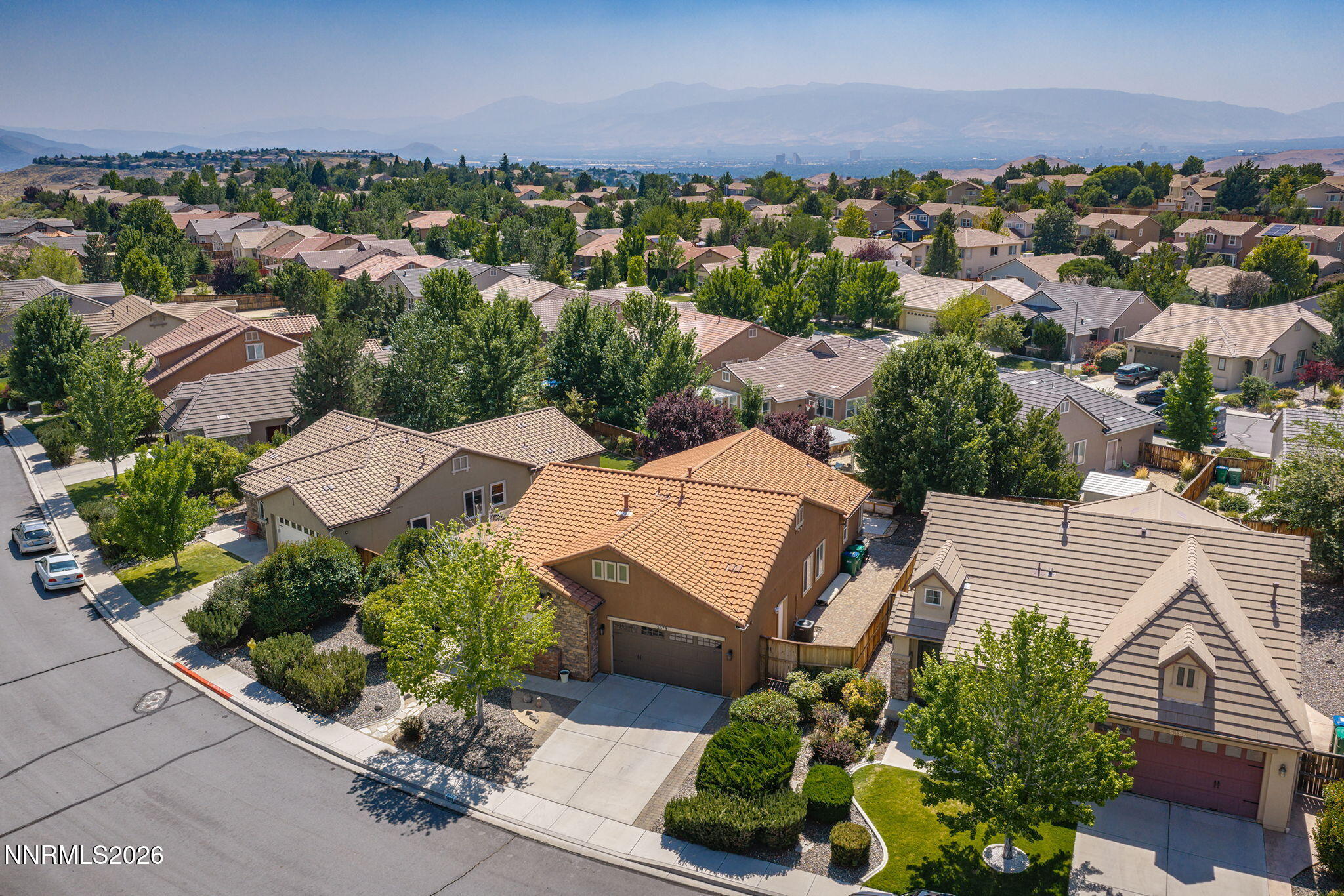 5379 Desertstone Drive Property Photo 38