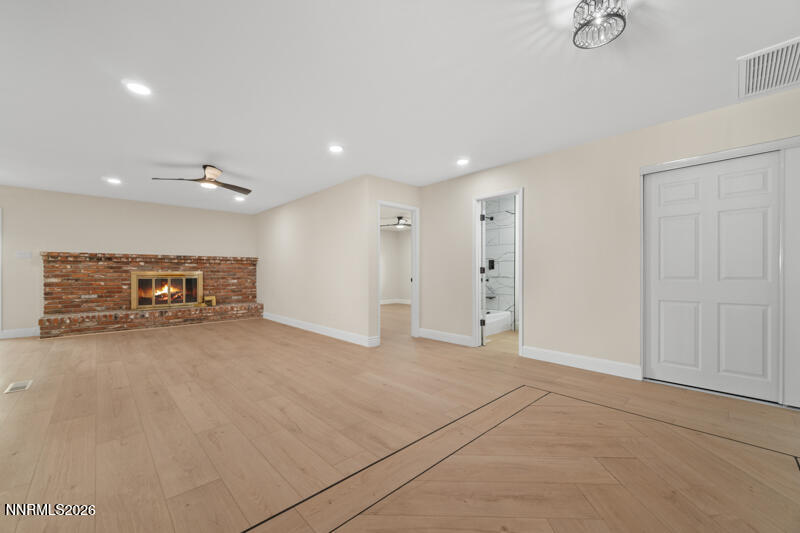 155 York Way Property Photo 4