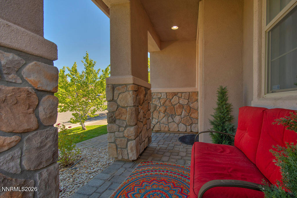 7806 Fire Opal Lane Property Photo 5