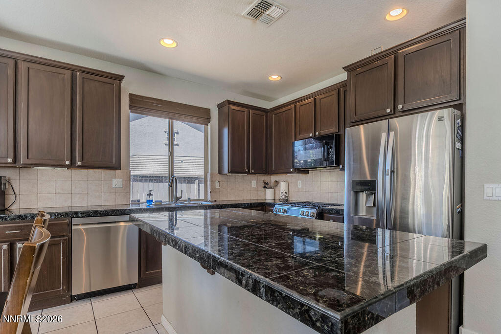 7806 Fire Opal Lane Property Photo 15
