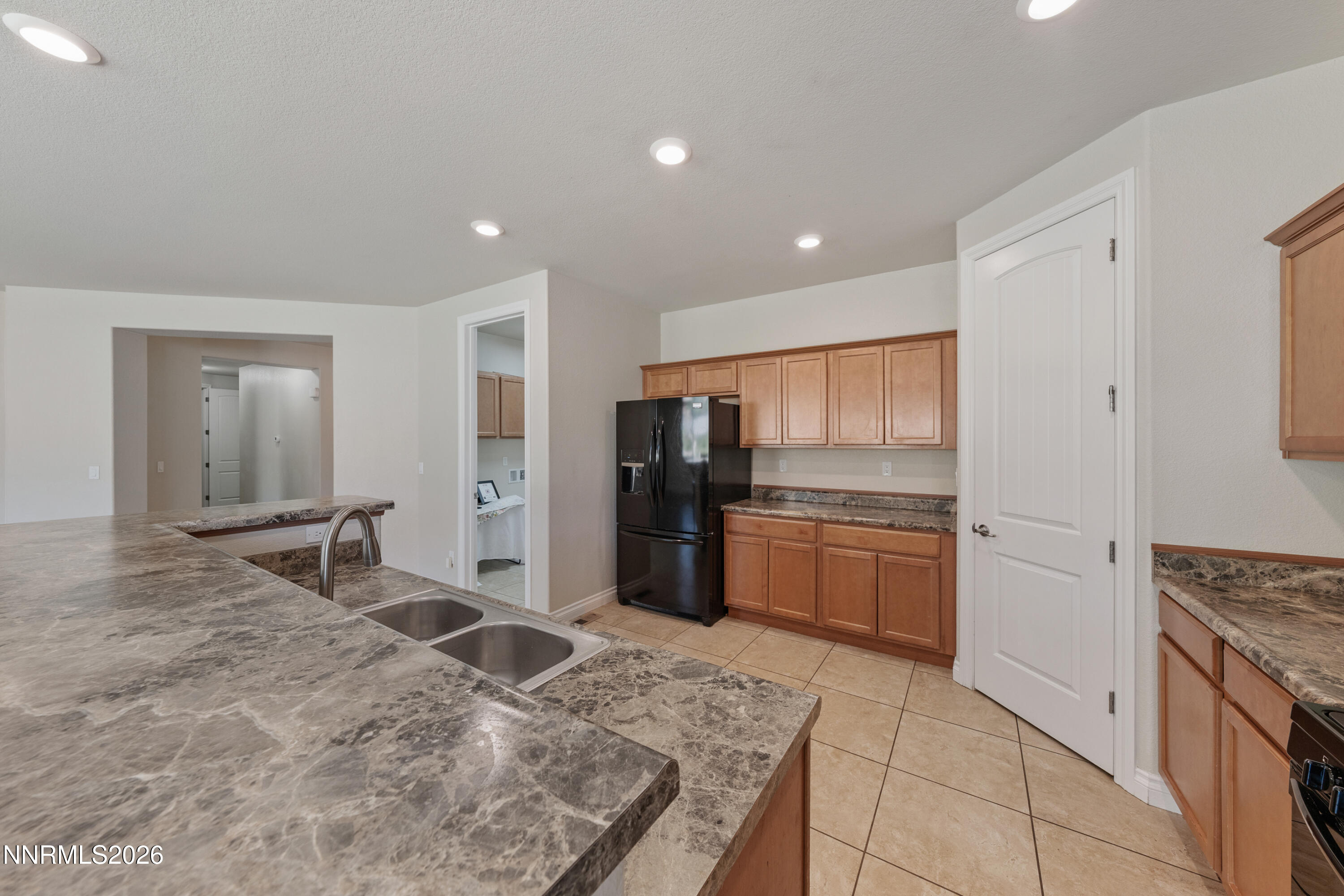 18212 Polar Bear Court Property Photo 9