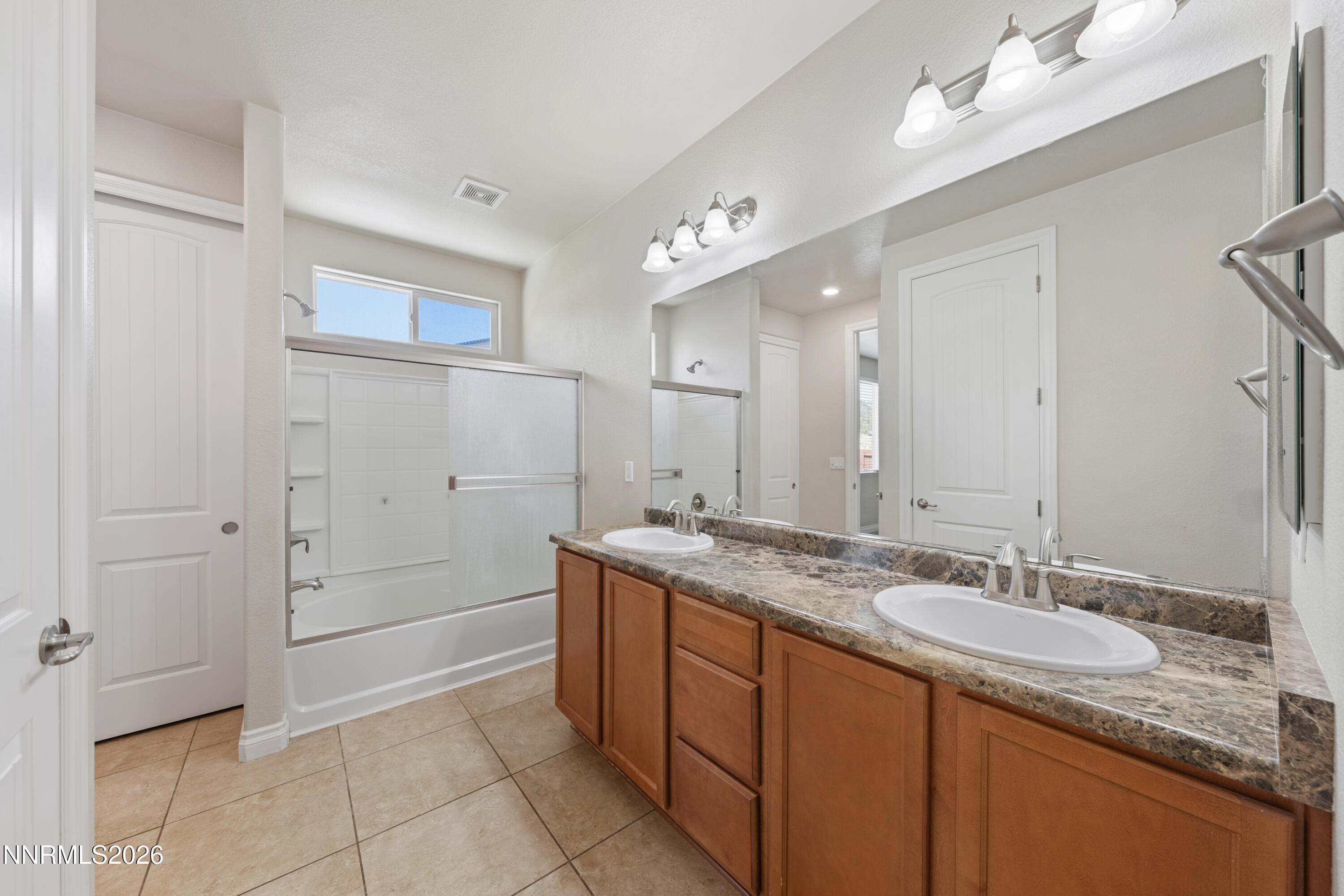 18212 Polar Bear Court Property Photo 27