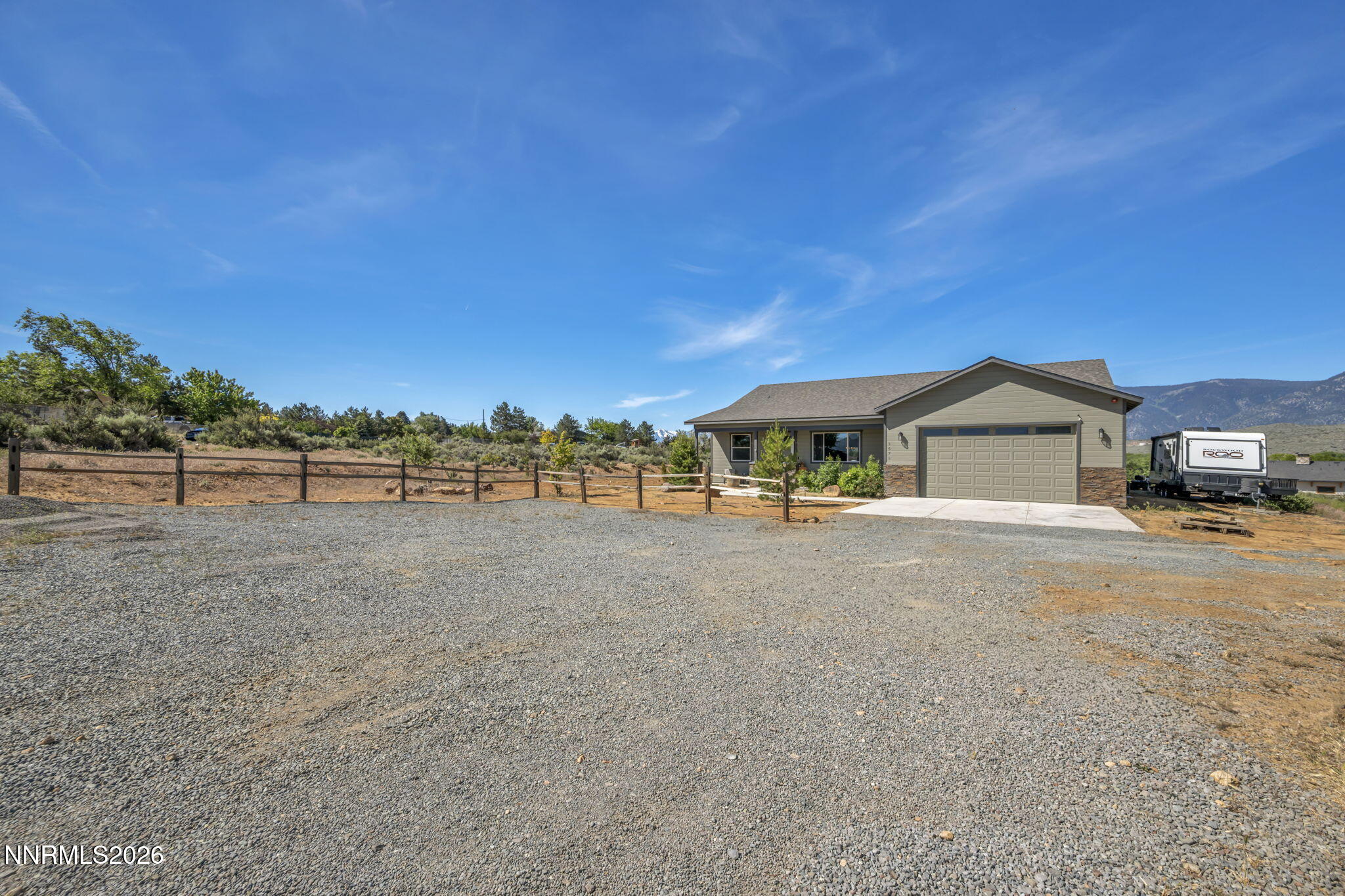 3678 Summer Hill Drive Property Photo 1