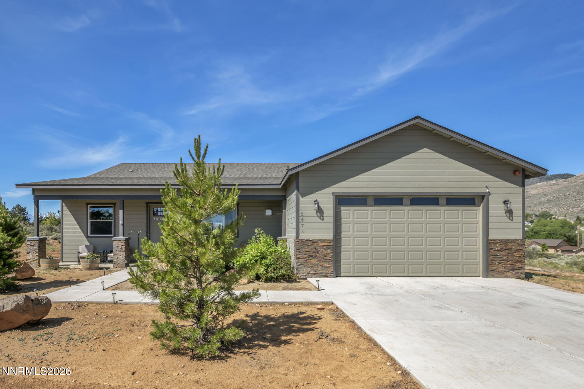 3678 Summer Hill Drive Property Photo 2