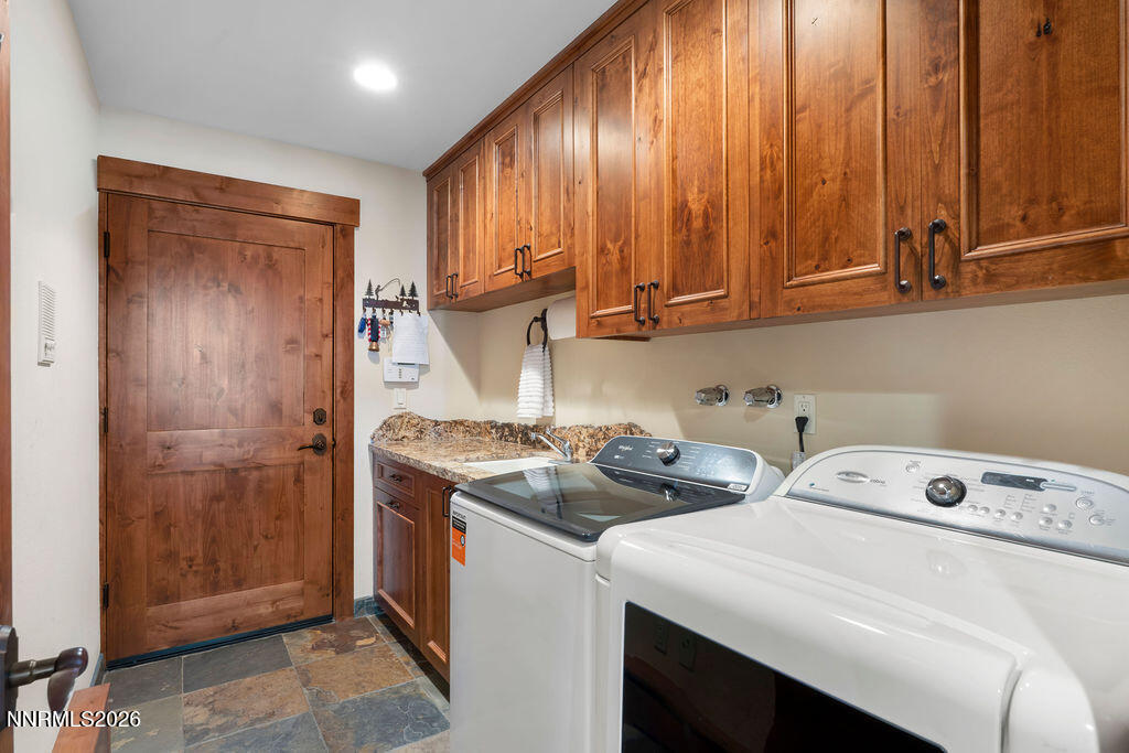 260010143 Property Photo 43