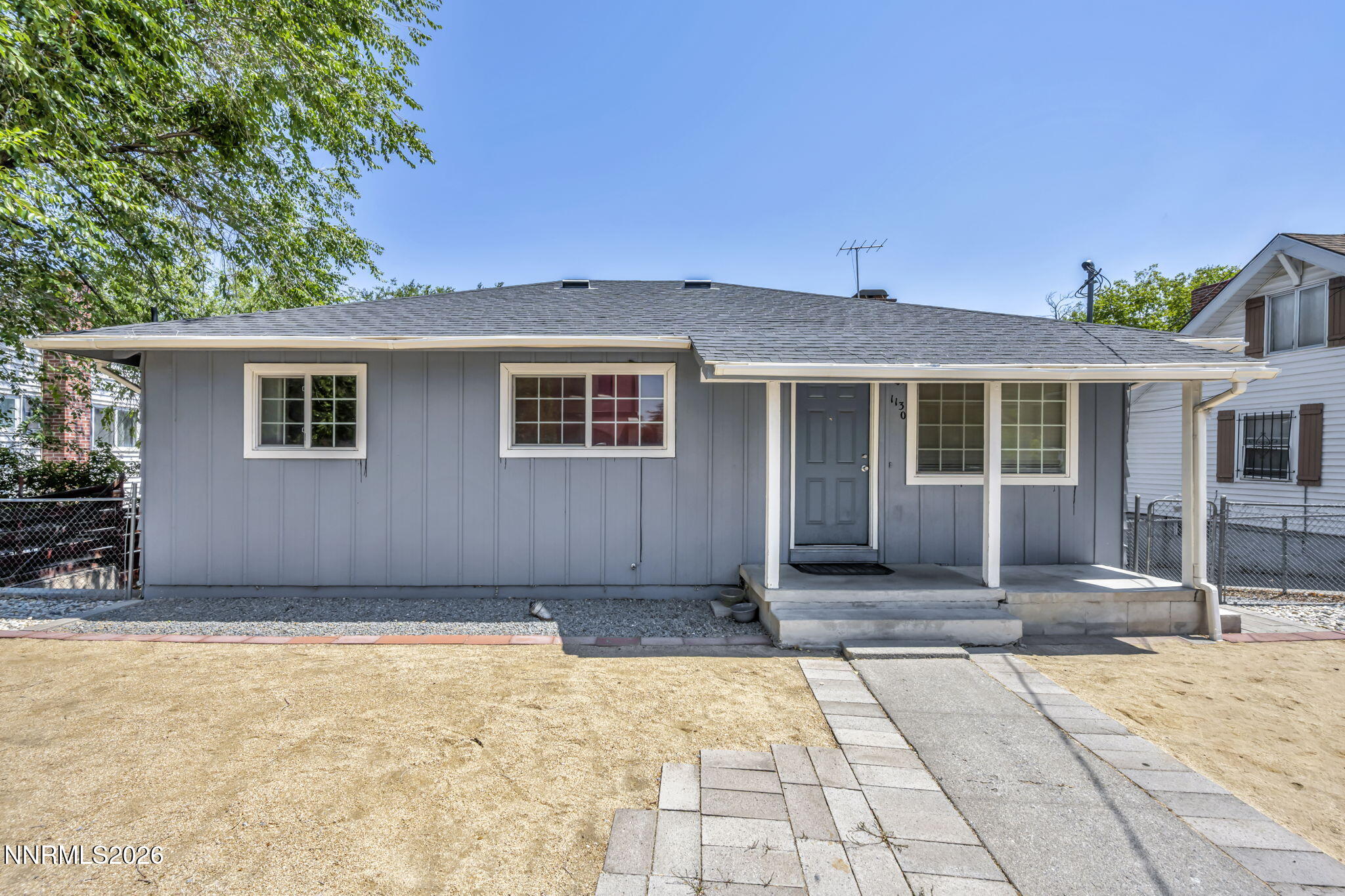1130 Evans Avenue Property Photo 1