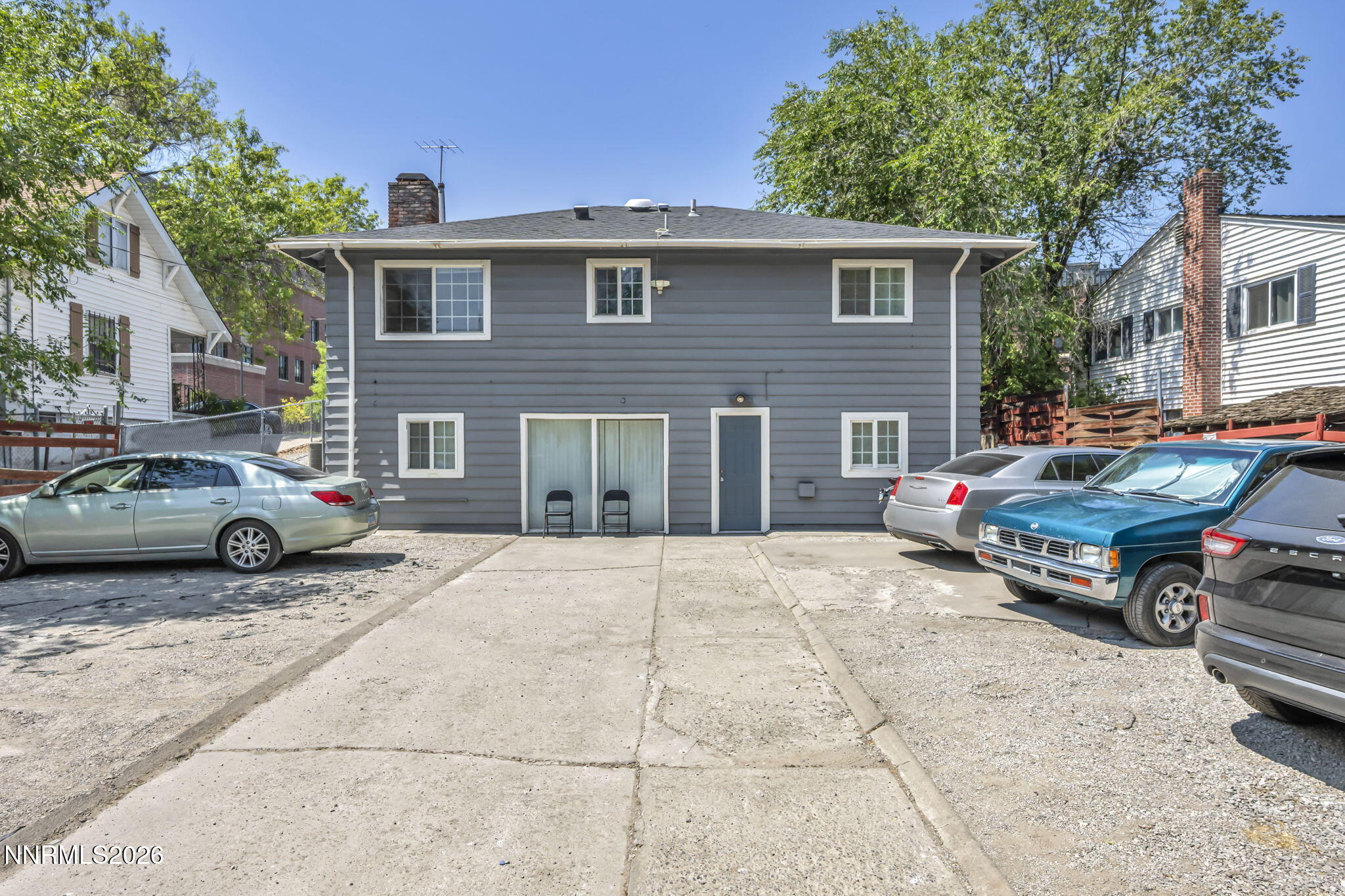 1130 Evans Avenue Property Photo 4