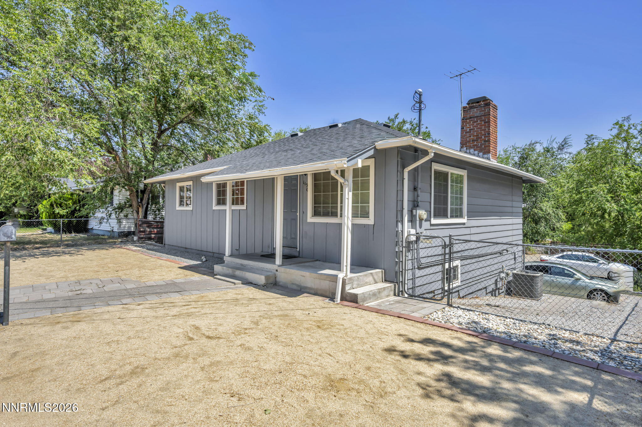 1130 Evans Avenue Property Photo 10