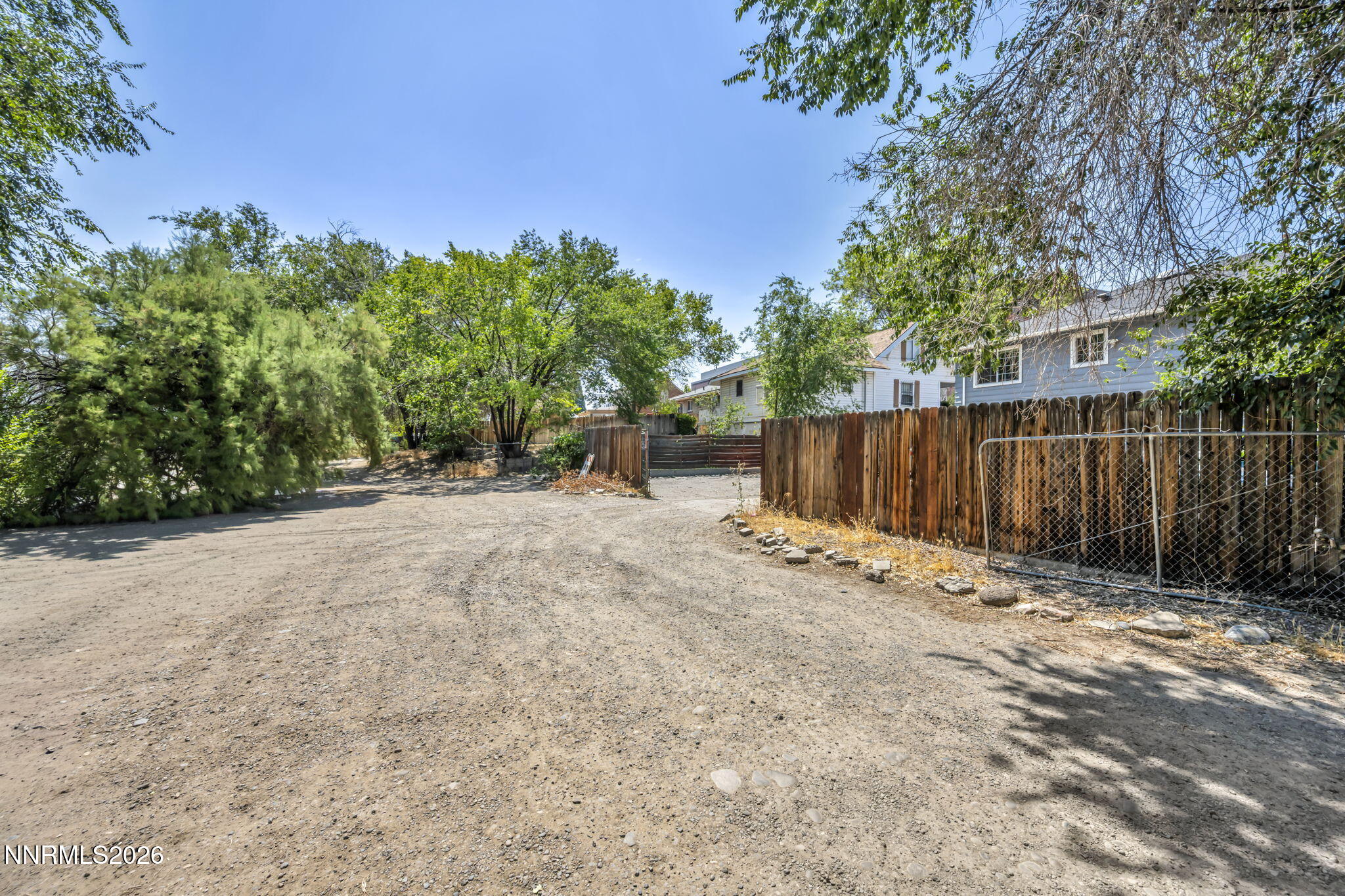 1130 Evans Avenue Property Photo 18