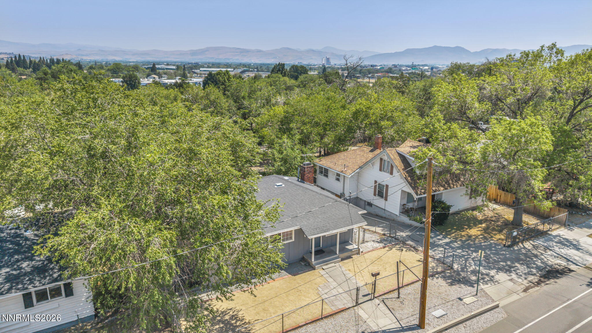 1130 Evans Avenue Property Photo 23