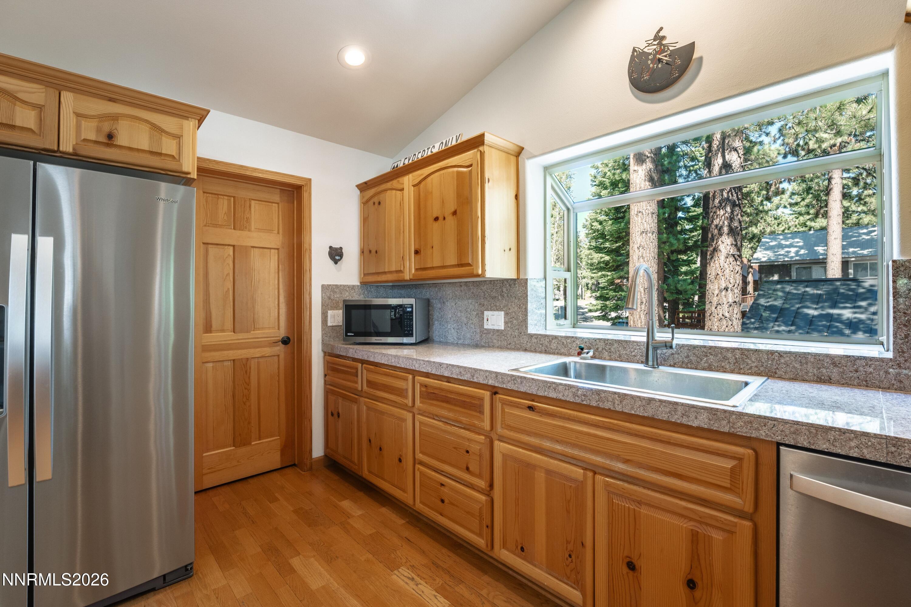 923 Michael Court Property Photo 25