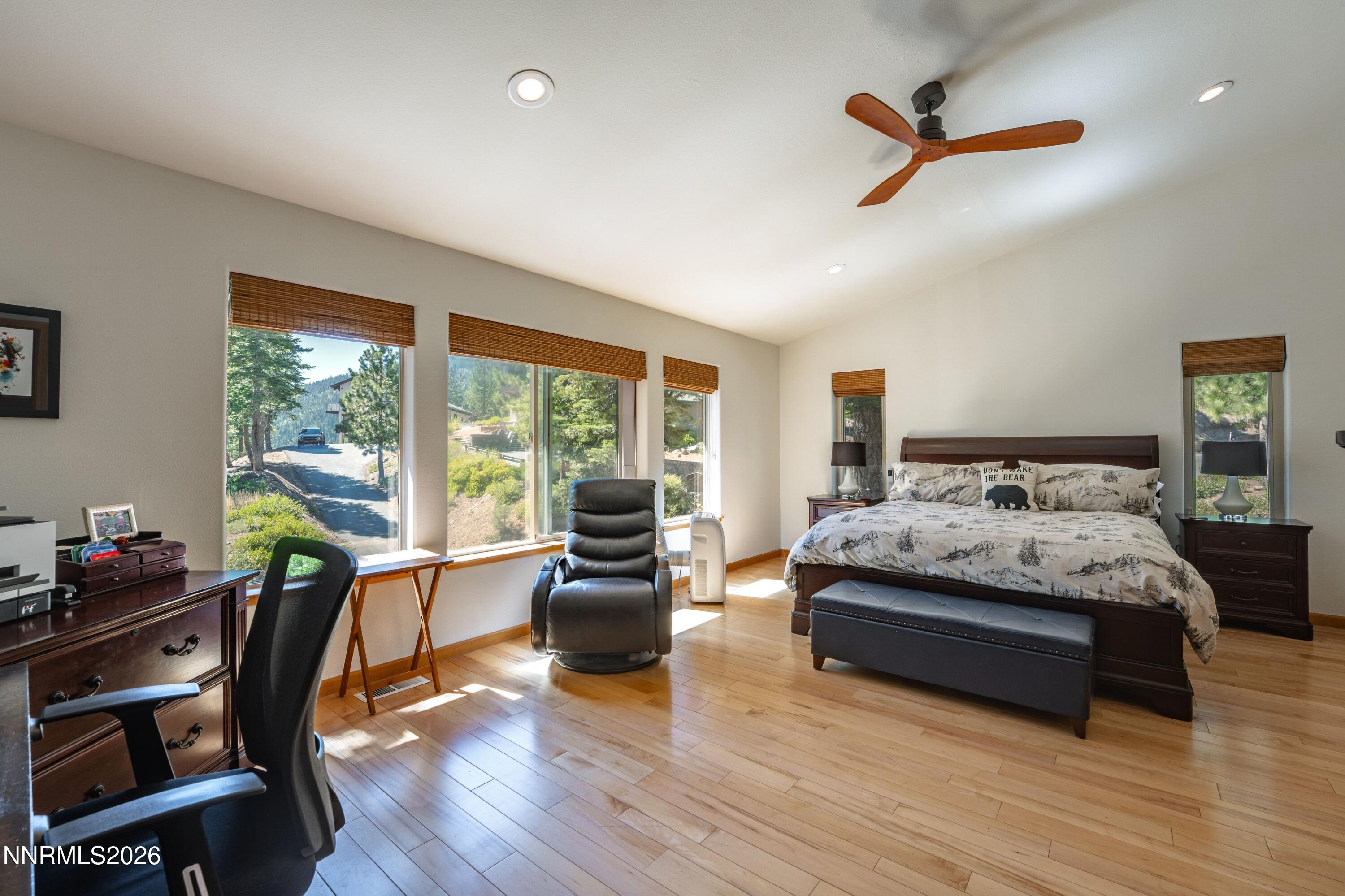 923 Michael Court Property Photo 28