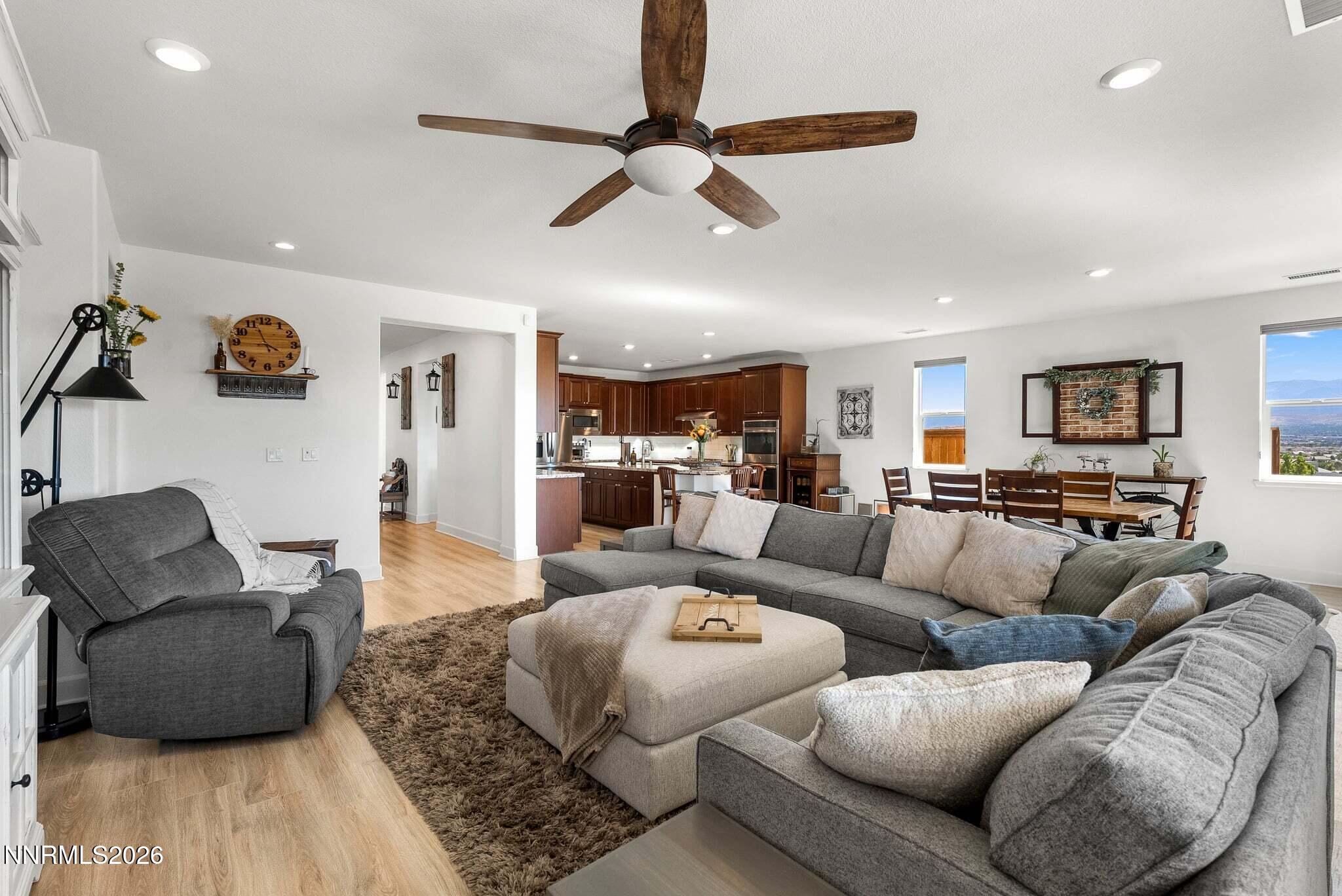 200 Noble Metal Court Property Photo 5