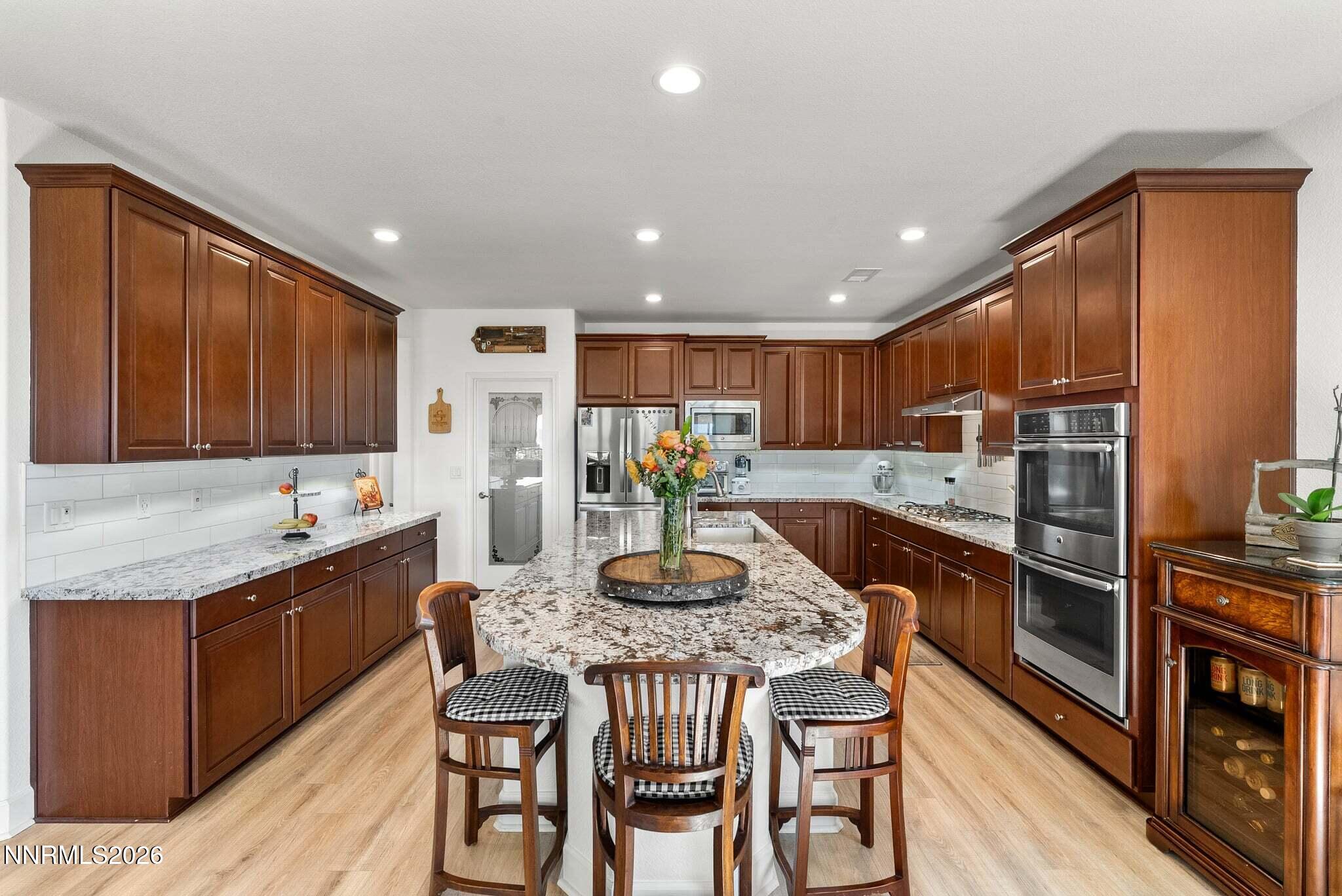 200 Noble Metal Court Property Photo 6