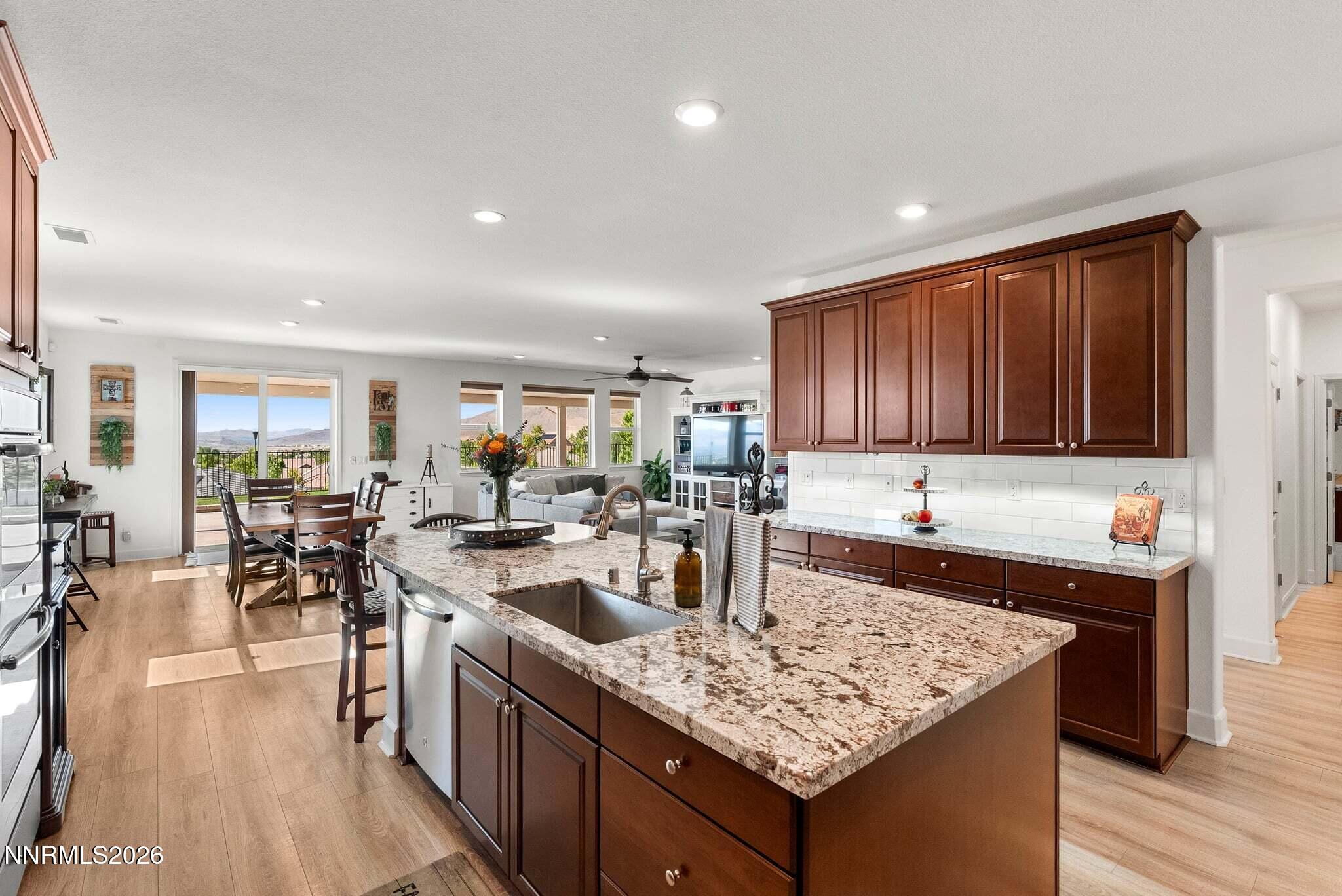 200 Noble Metal Court Property Photo 12