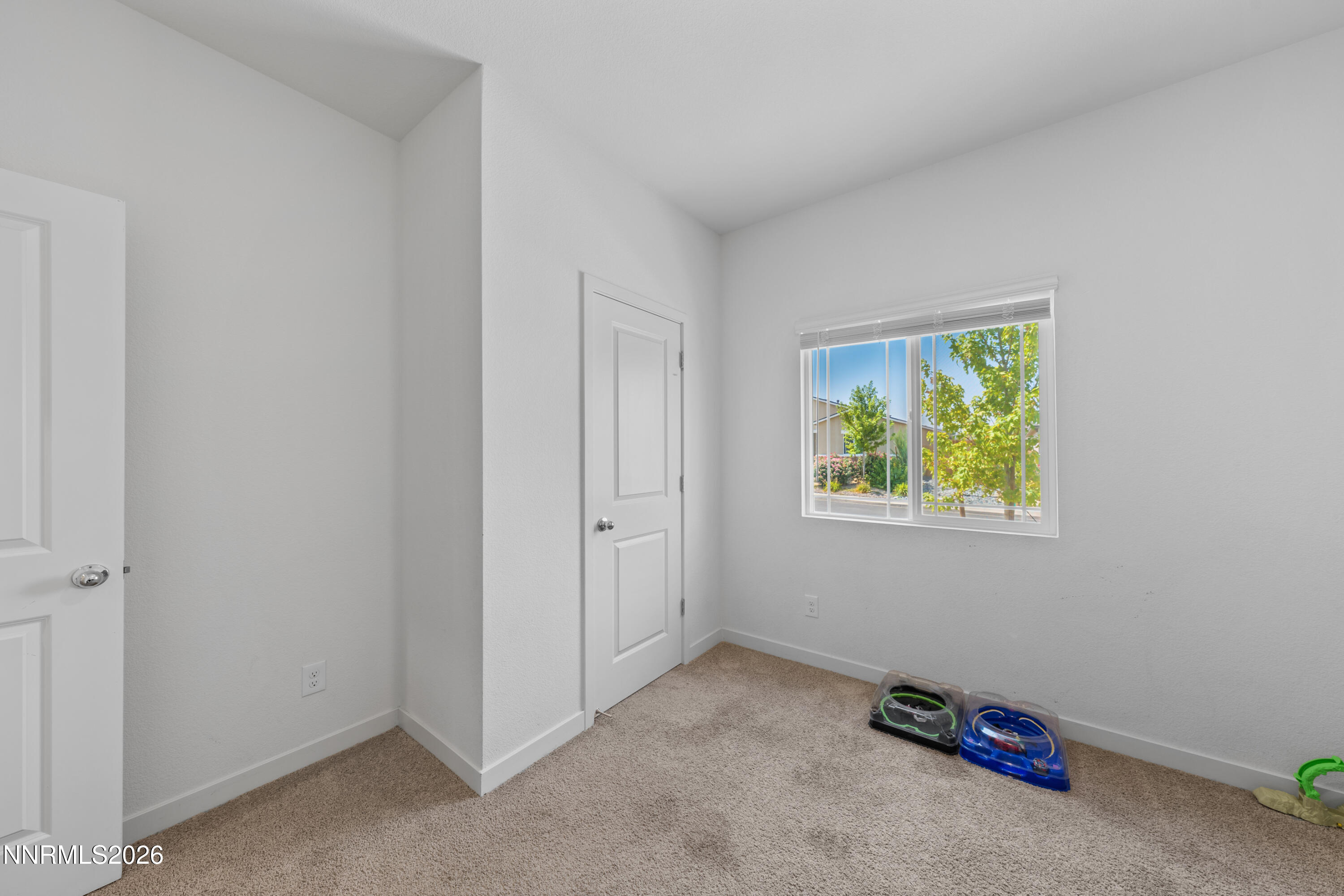 1692 Picetti Way Property Photo 7