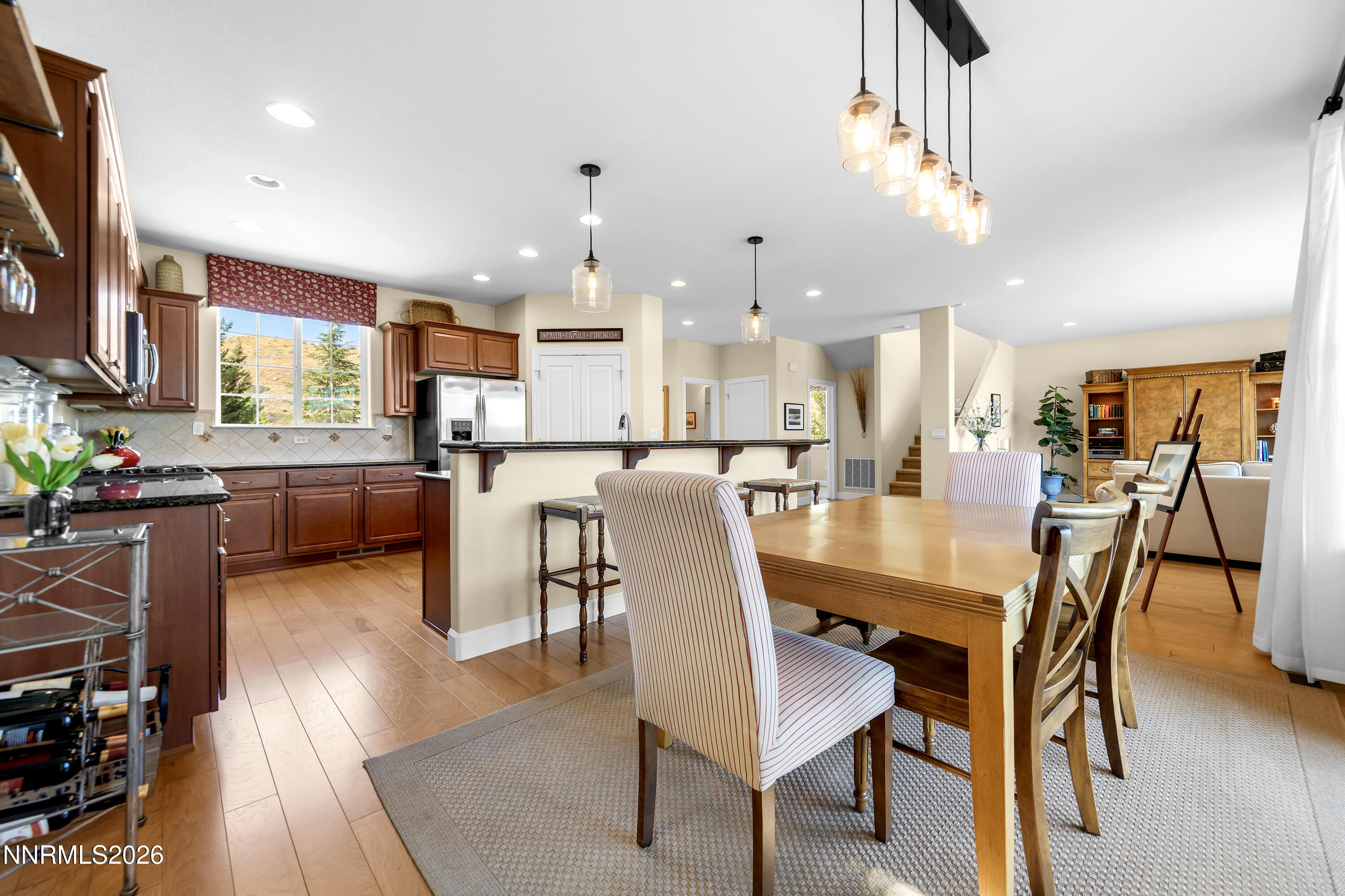 175 Anselmo Drive Property Photo 14