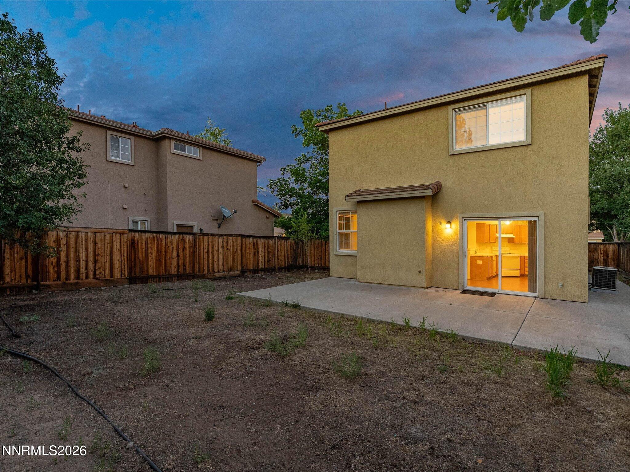 2563 Napoli Drive Property Photo 2