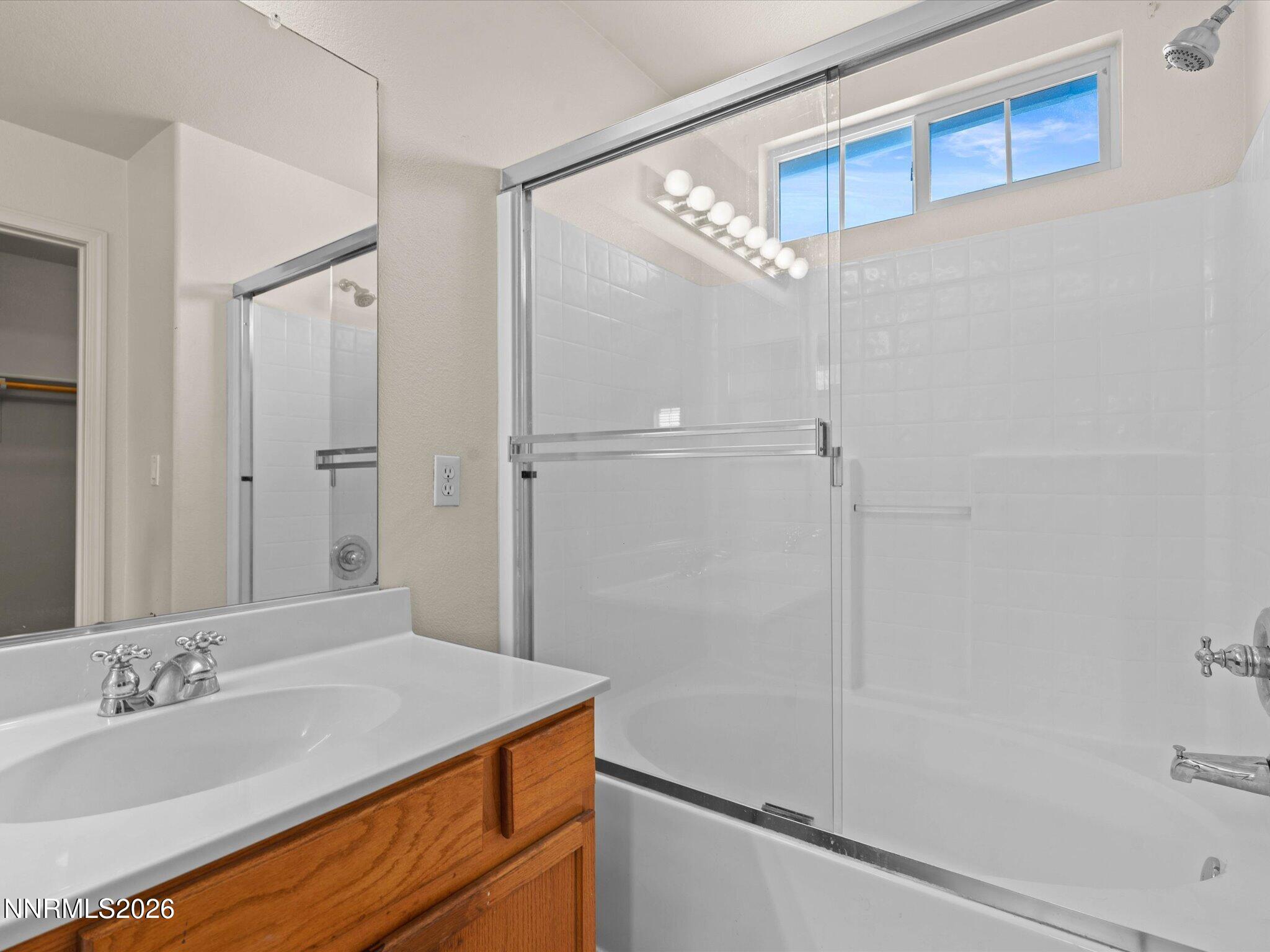 2563 Napoli Drive Property Photo 28