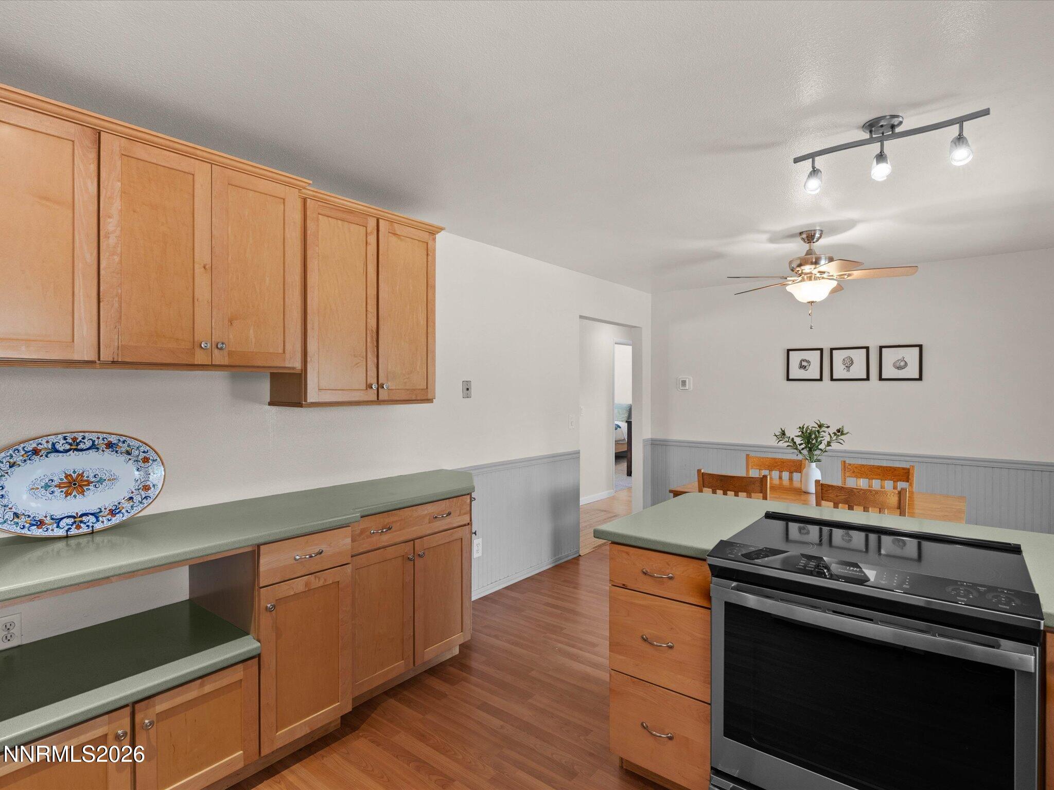 10 Bear Street Property Photo 18